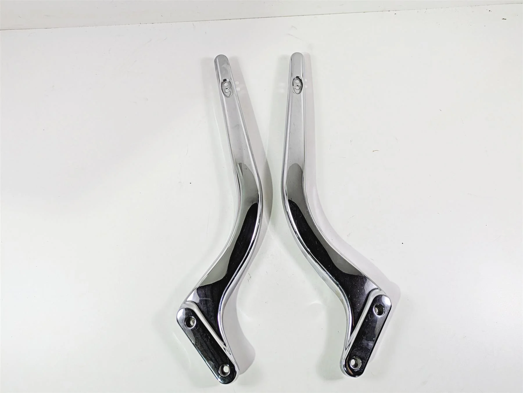 2004 Harley Softail FXSTDI Deuce Rear Chrome Braces Struts 60028-00 60035-00 - Image 4