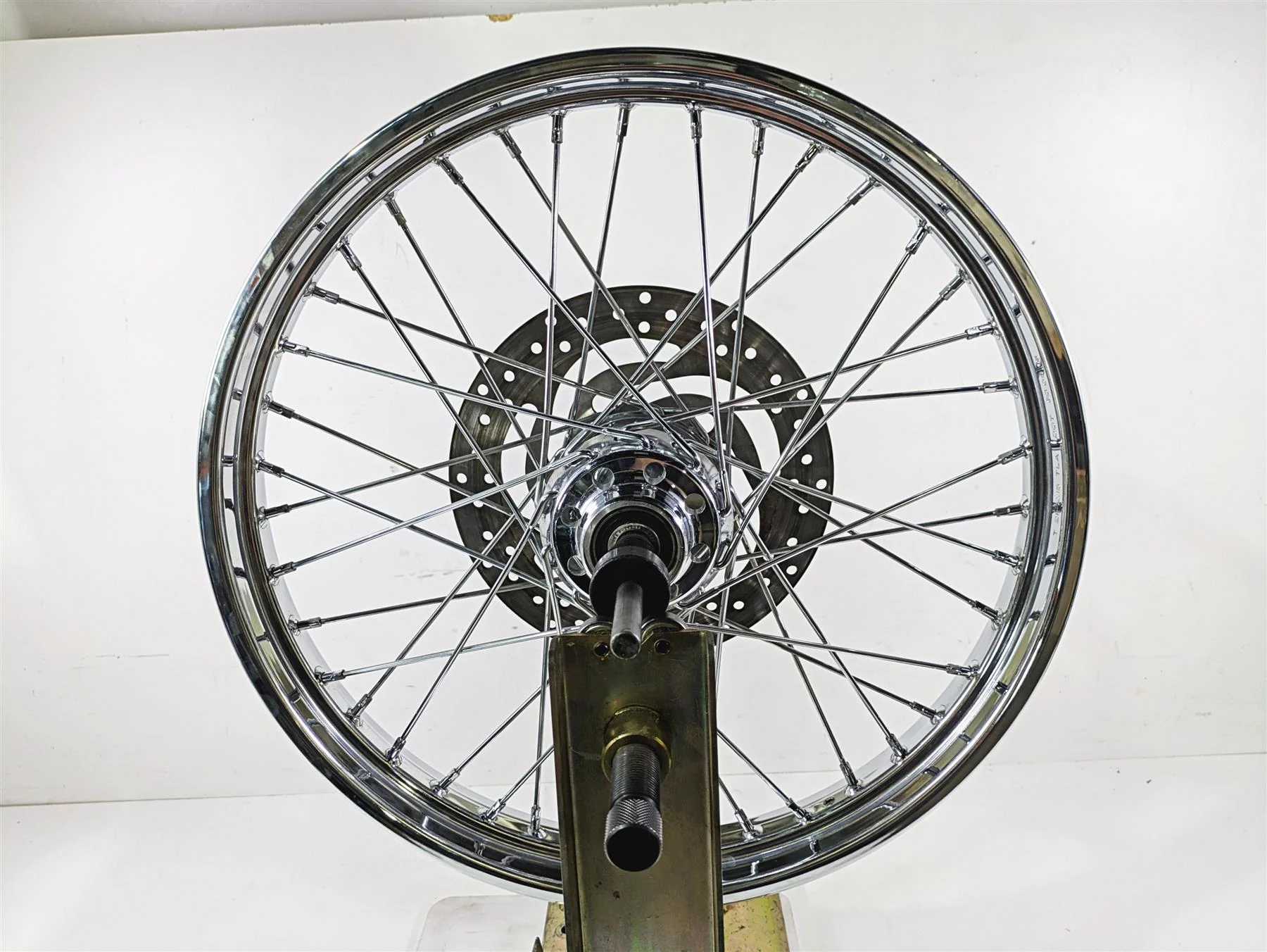 2004 Harley Softail FXSTDI Deuce Straight Front Wheel Rim Spoke 21x2.15 43671-05 - Image 10