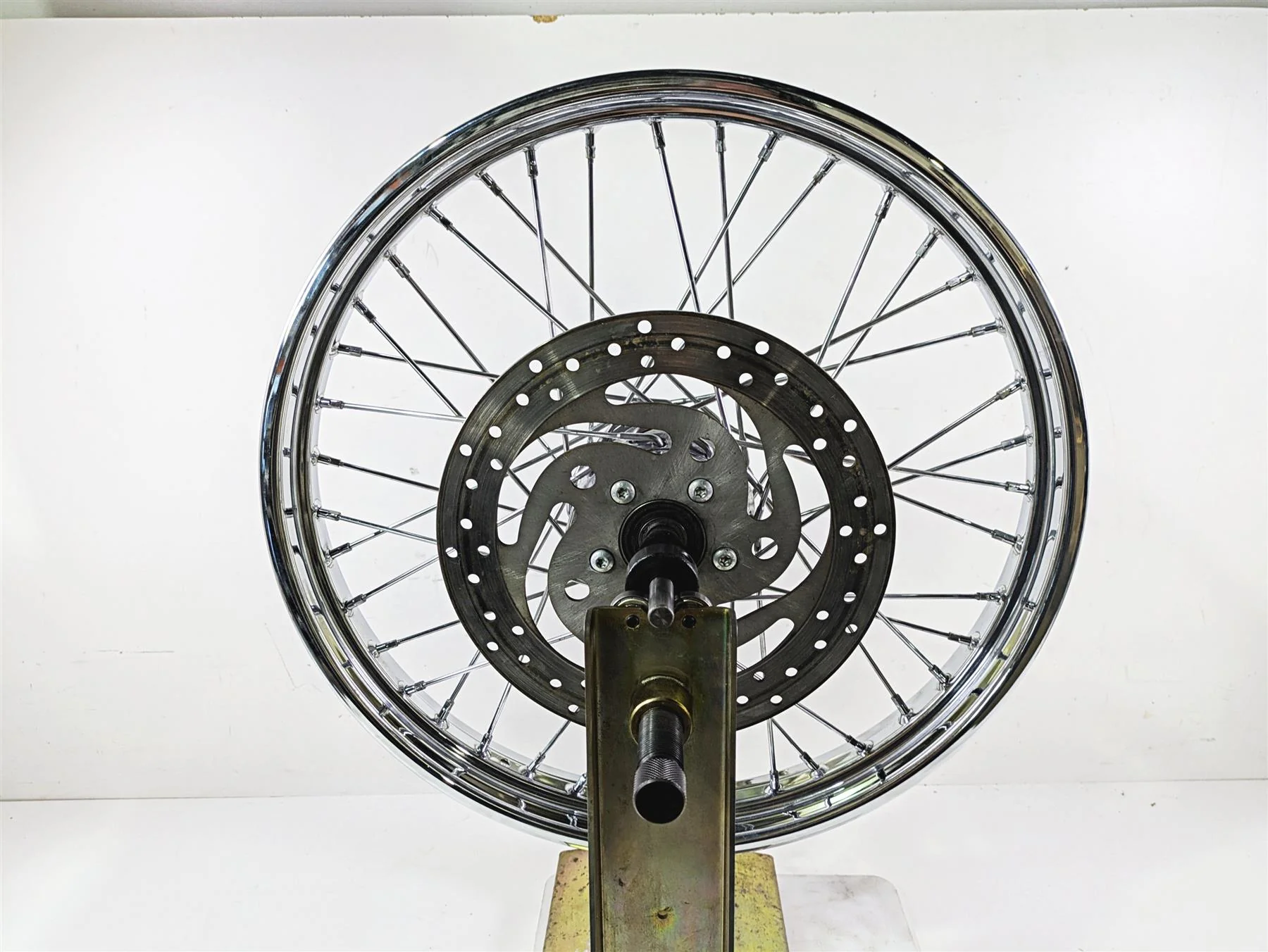 2004 Harley Softail FXSTDI Deuce Straight Front Wheel Rim Spoke 21x2.15 43671-05 - Image 11