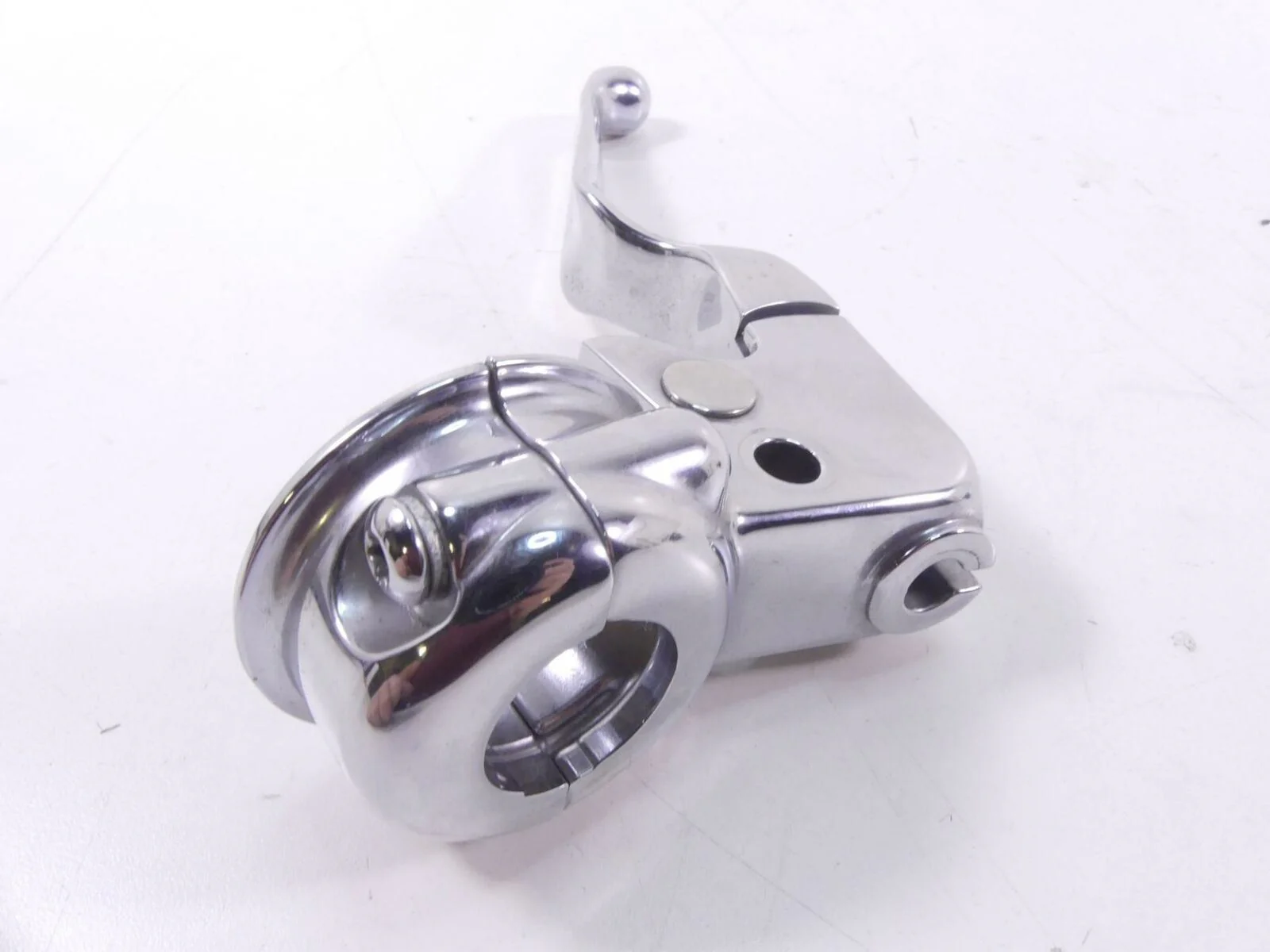 2004 Harley Touring FLHRSI Road King Chrome Clutch Perch & Lever 38608-96 - Image 6