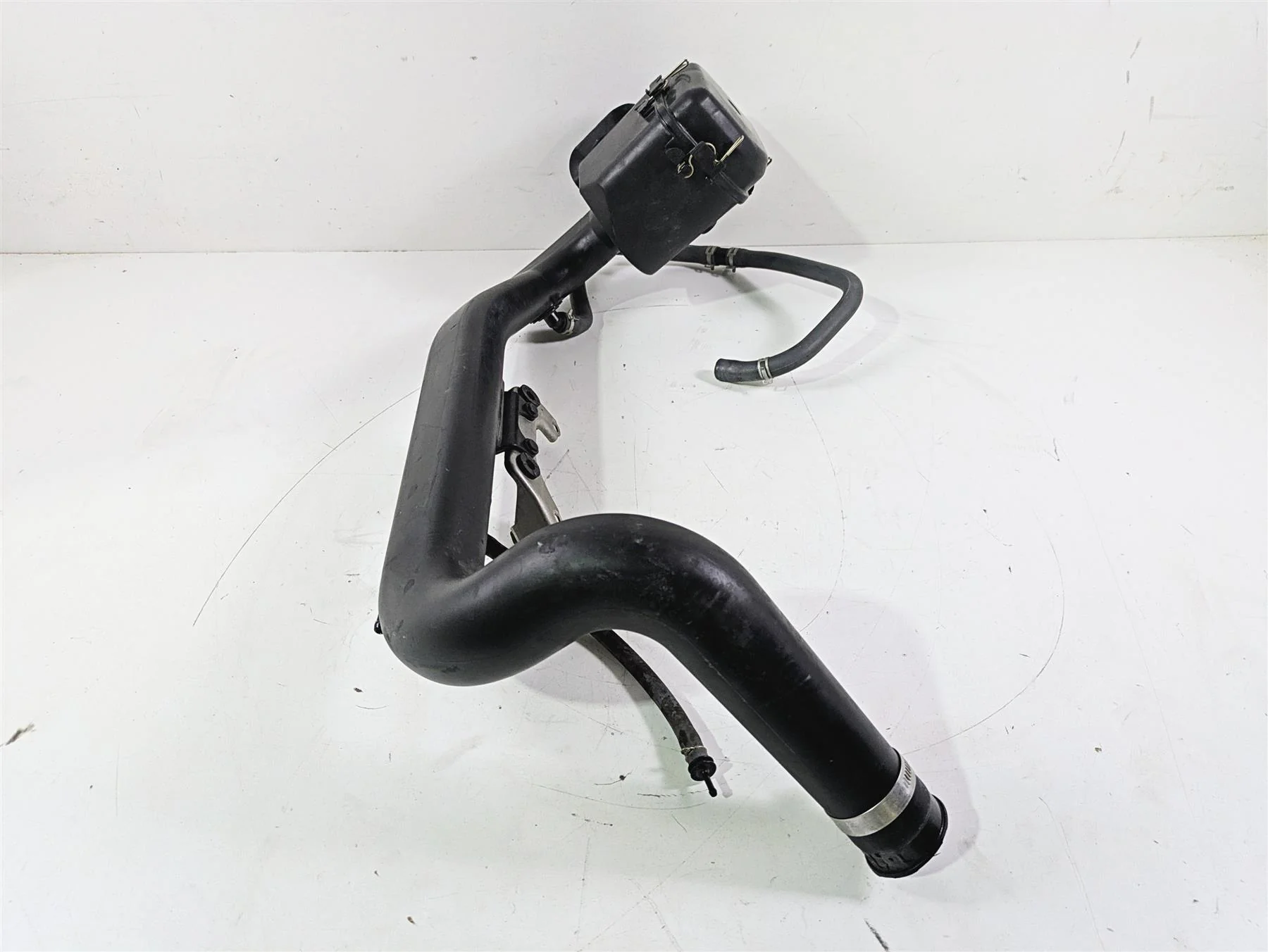 2004 Honda Aquatrax R-12X Air Cleaner Breather Filter 17215-HW3-670 17220-HW3-67 - Image 2