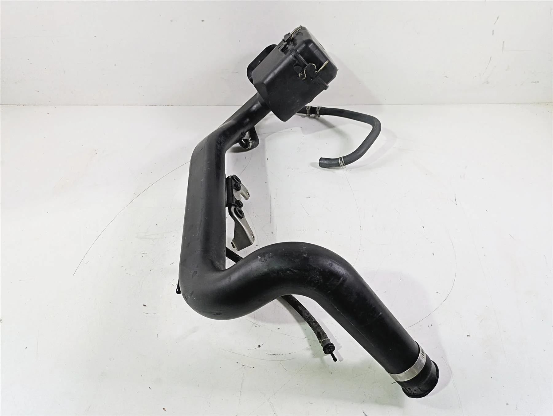 2004 Honda Aquatrax R-12X Air Cleaner Breather Filter 17215-HW3-670 17220-HW3-67 - Image 6