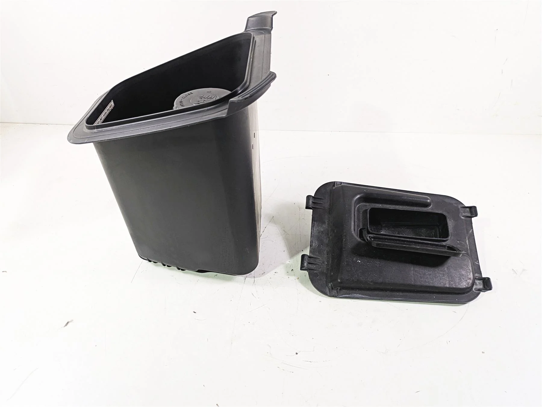 2004 Honda Aquatrax R-12X Front Storage Box Glove Compartment 81250-HW3-670 - Image 2