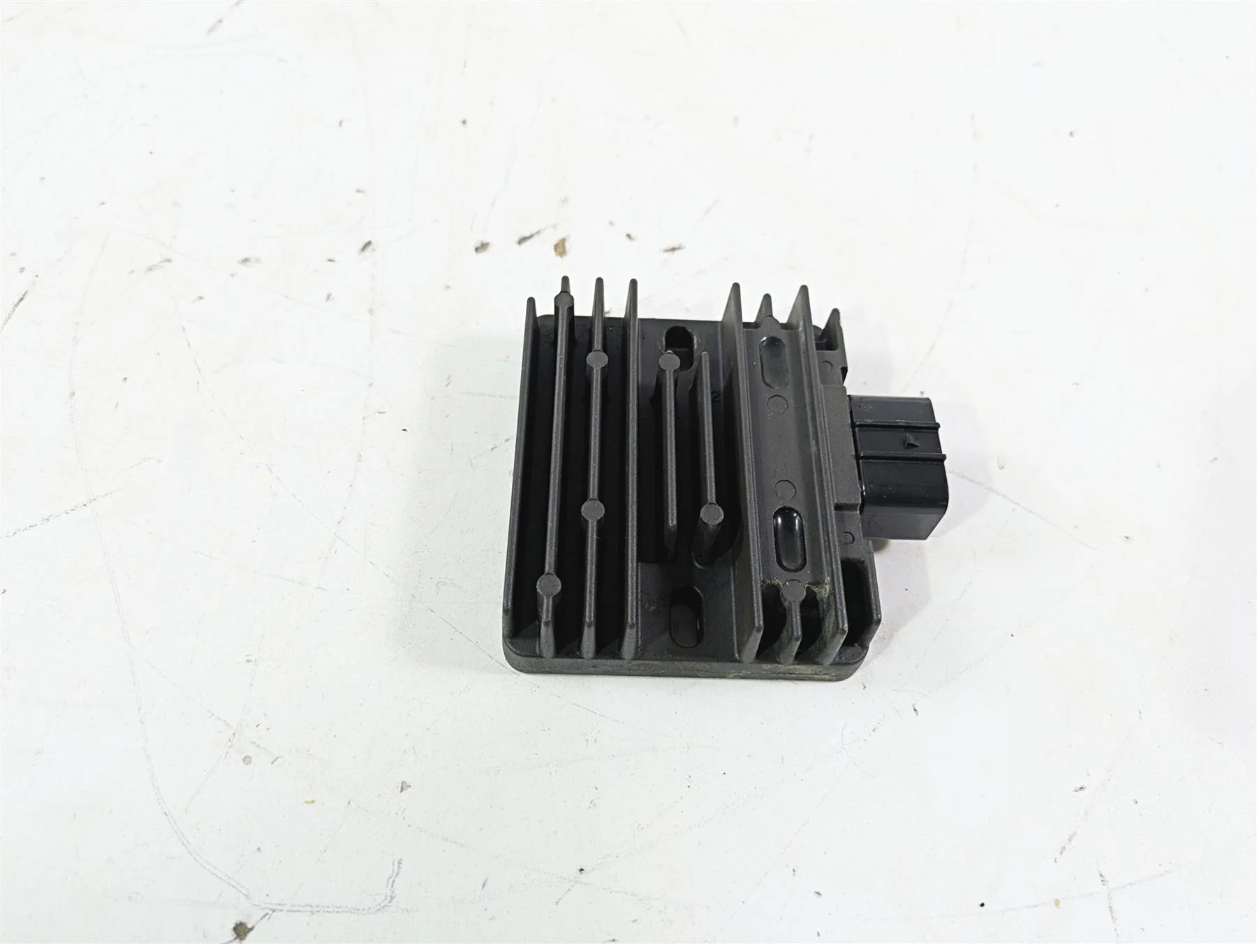 2004 Honda Aquatrax R-12X Rectifier Voltage Regulator 31600-HW1-671 SH700-12 - Image 6