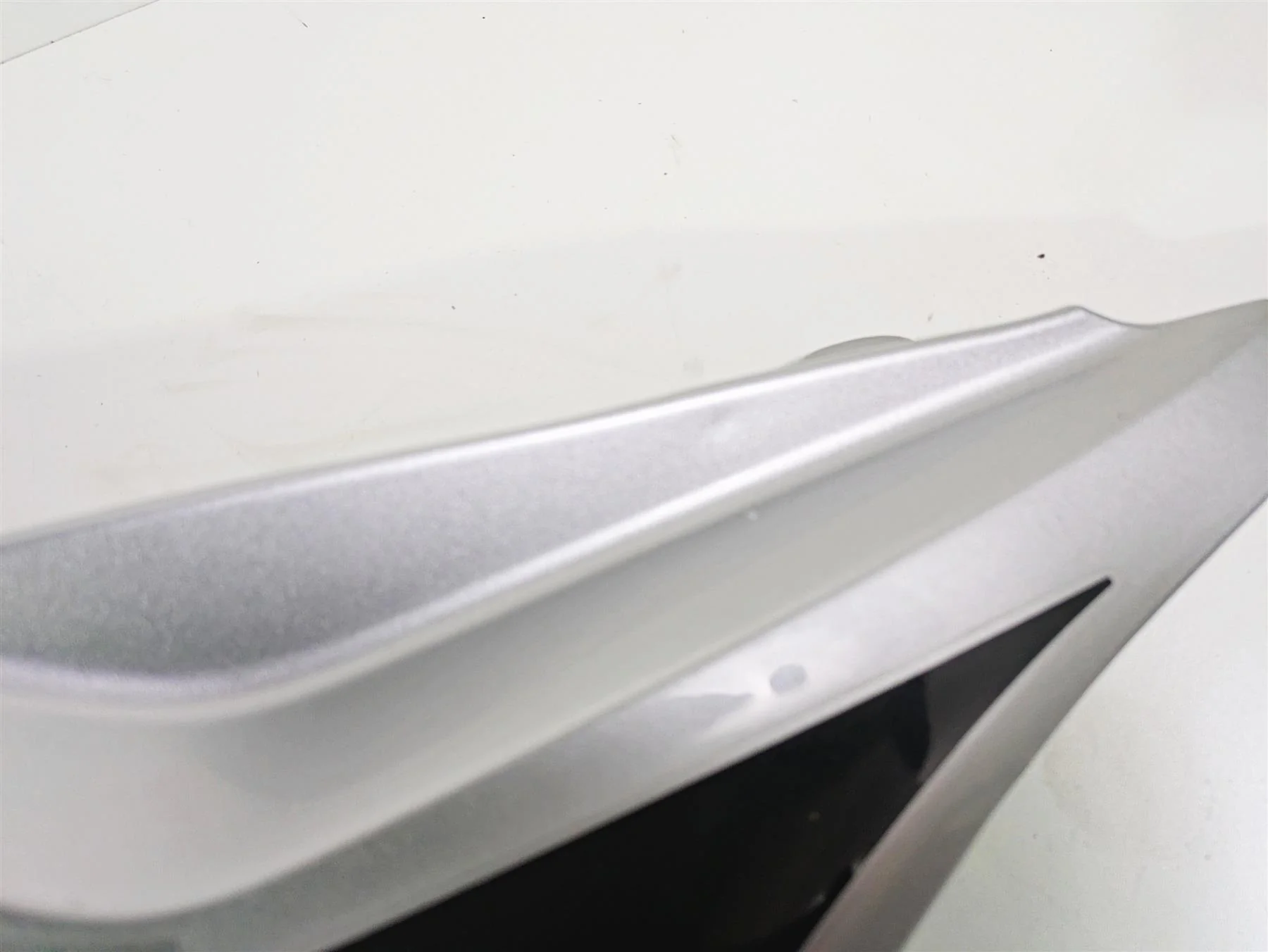 2004 Honda Aquatrax R-12X Right Main Side Cover Decal Fairing 83500-HW3-680 - Image 4