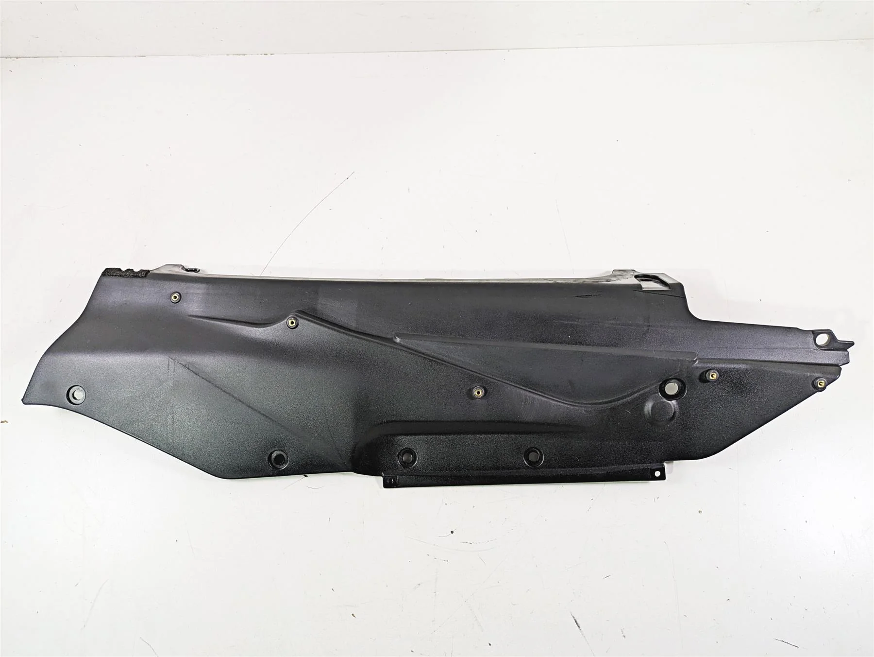2004 Honda Aquatrax R-12X Right Under Seat Cover Fairing Set 83701-HW3-6700 - Image 4