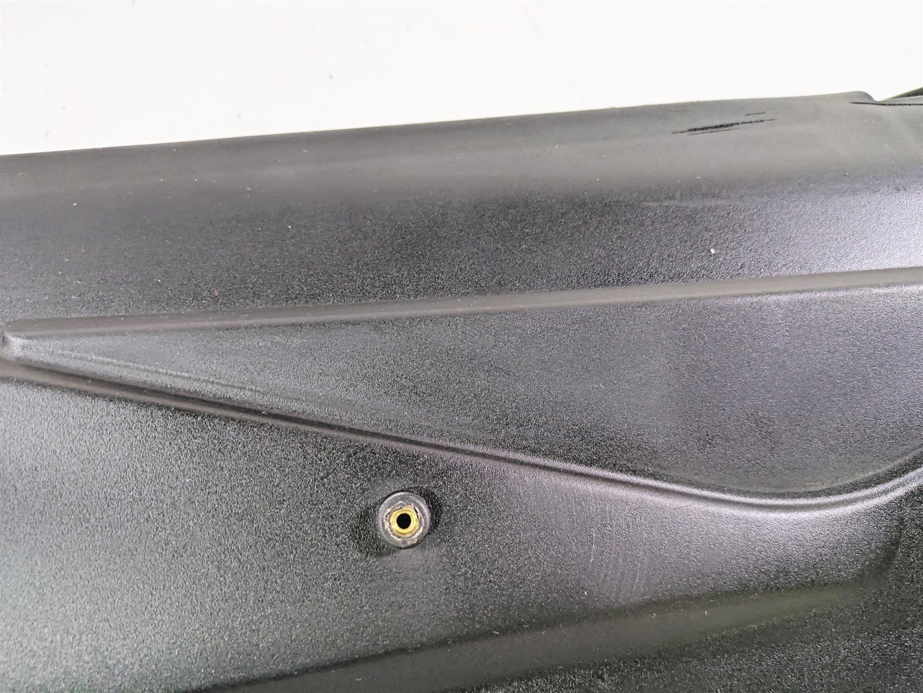 2004 Honda Aquatrax R-12X Right Under Seat Cover Fairing Set 83701-HW3-6700 - Image 6