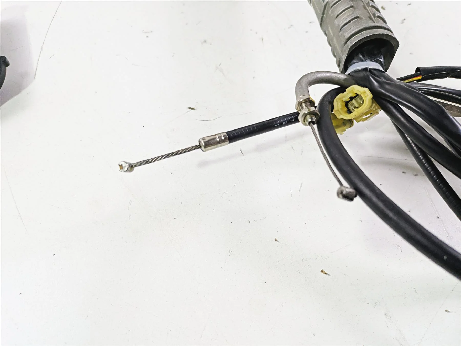 2004 Honda Aquatrax R-12X Steering Handle Post Control Switch Set 53310-HW1-681 - Image 10