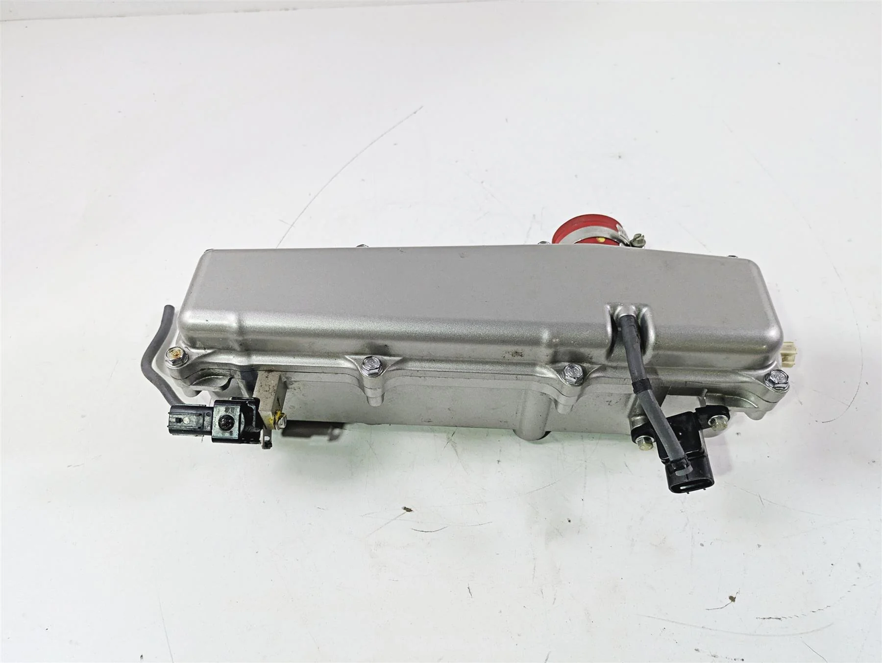 2004 Honda Aquatrax R-12X Sub Air Box Intake Manifold 16571-HW1-671 - Image 4