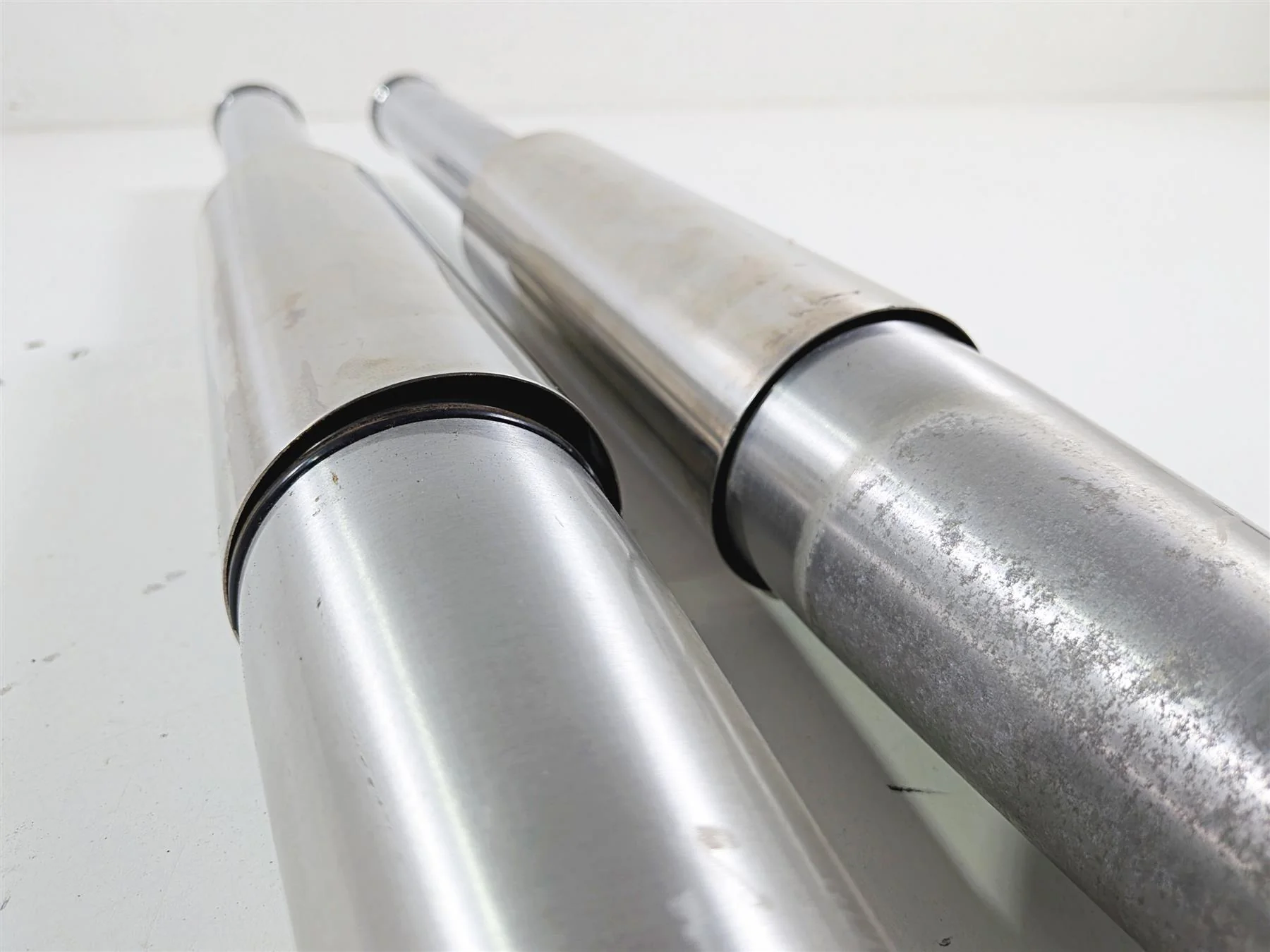 2004 Suzuki VL800 Intruder Volusia Front Fork Leg Set 51103-41F20 - Image 11