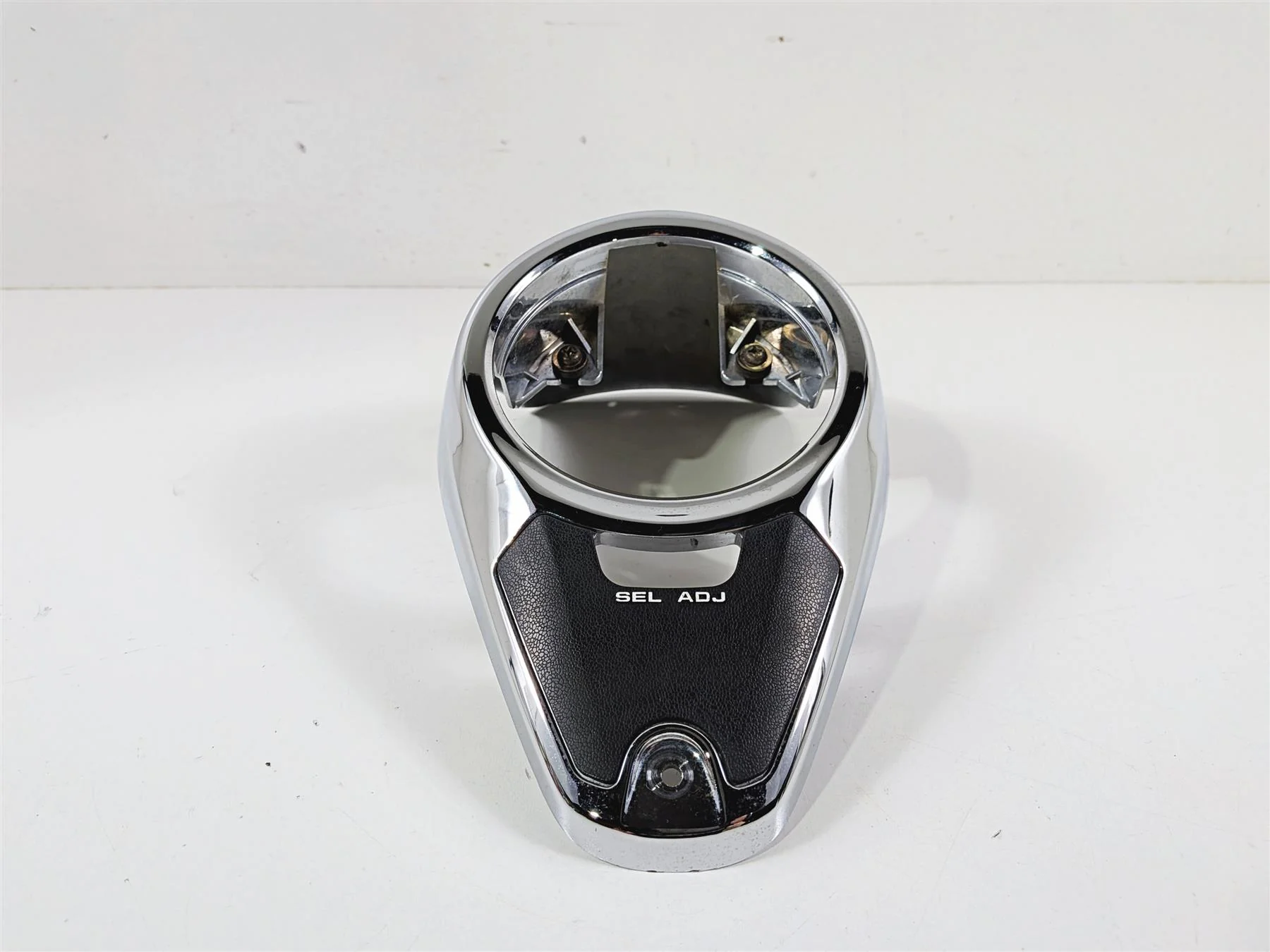 2004 Suzuki VL800 Intruder Volusia Fuel Gas Tank Upper Cover 34150-41F00 - Image 3