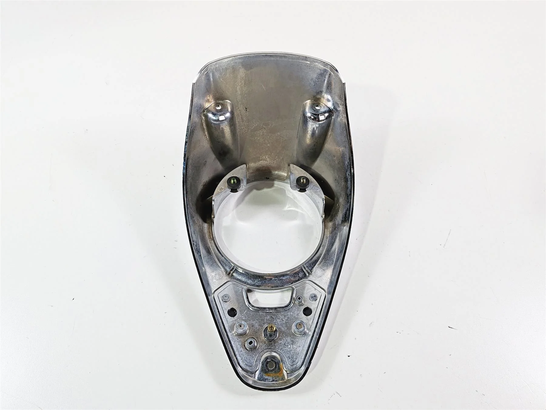 2004 Suzuki VL800 Intruder Volusia Fuel Gas Tank Upper Cover 34150-41F00 - Image 7