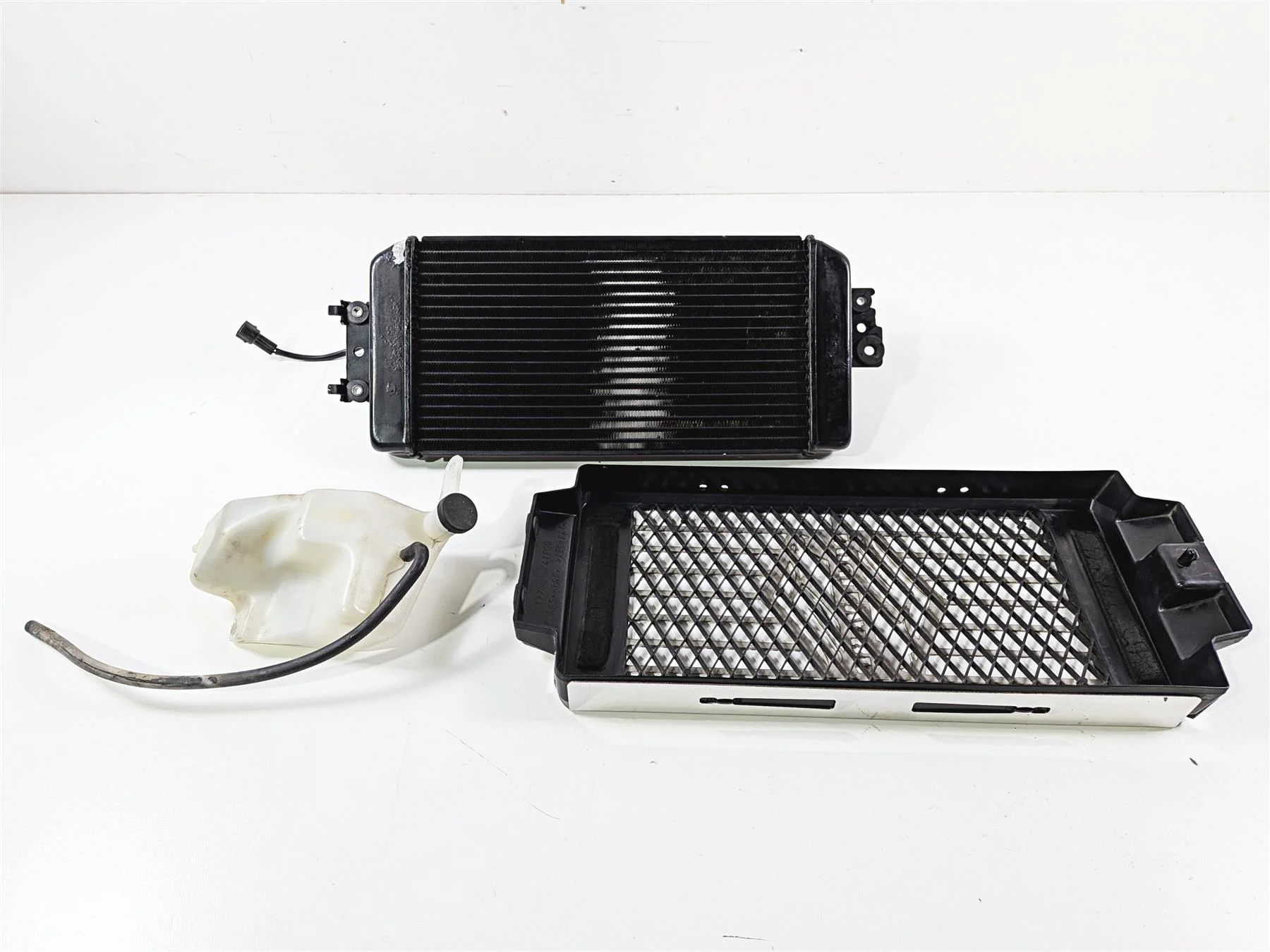 2004 Suzuki VL800 Intruder Volusia Radiator Reservoir Hoses Set 17710-41F00 - Image 6