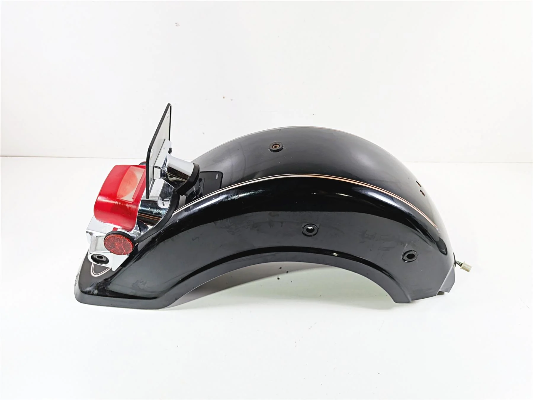 2004 Suzuki VL800 Intruder Volusia Rear Fender & Taillight 63110-41F40-YAY