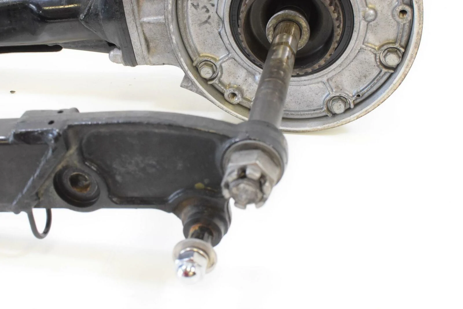 2004 Suzuki VZ1600 Marauder Differential Swingarm Drive Shaft K1310-10010 - Image 6