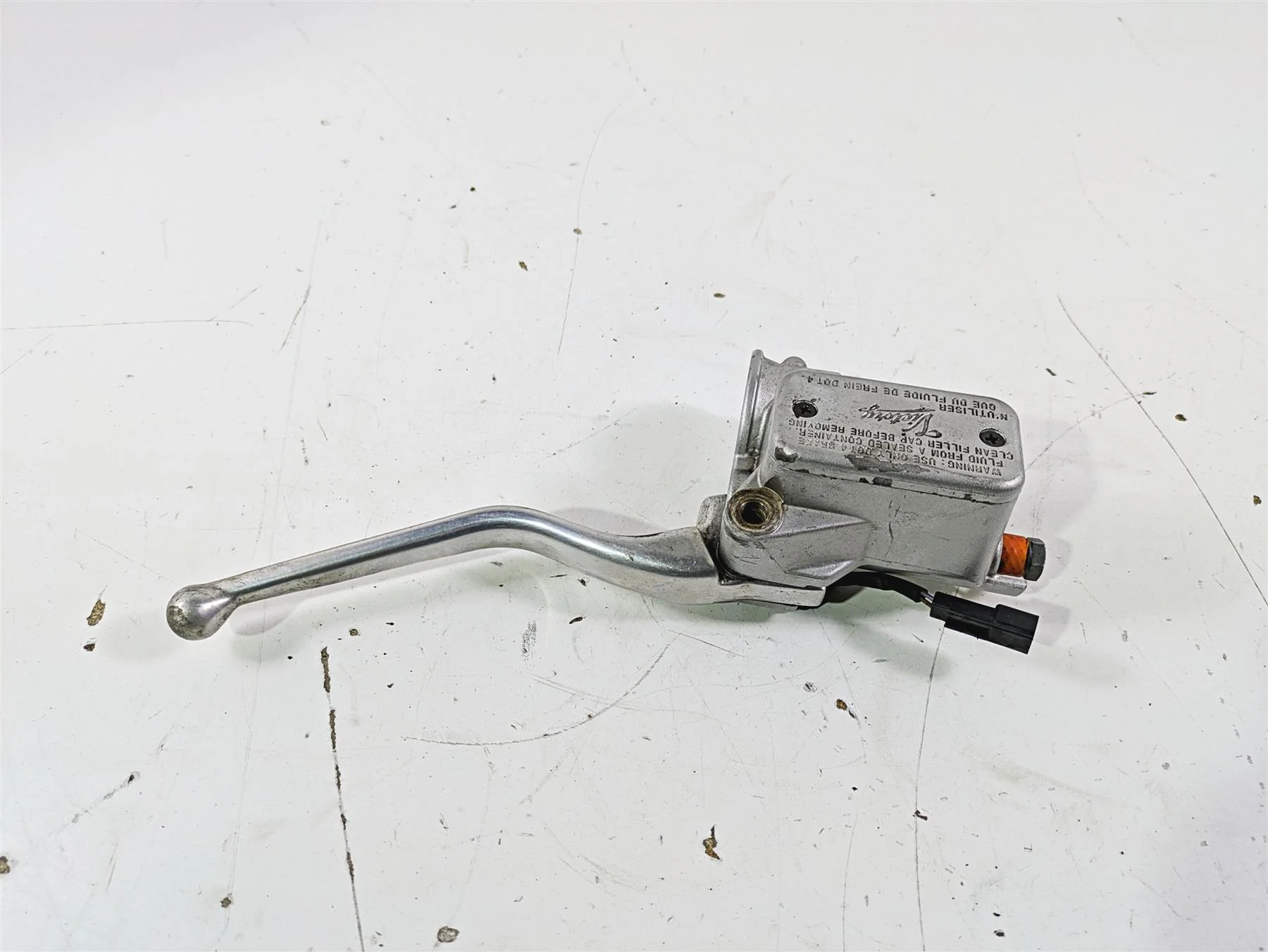 2004 Victory Kingpin Brembo Front Brake Master Cylinder 2010217 - Image 3