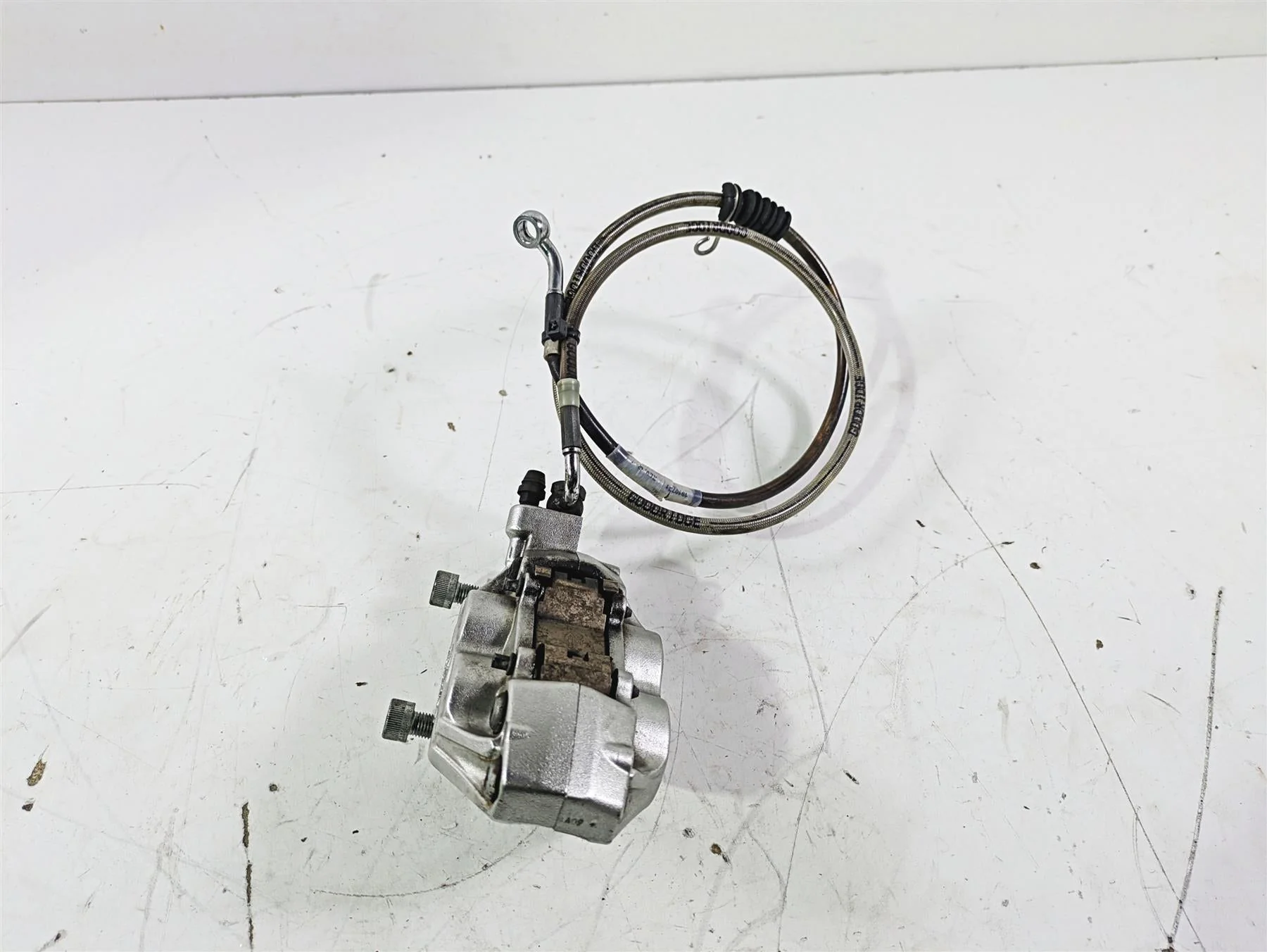 2004 Victory Kingpin Front Brembo Brake Caliper + Line 1910726 - Image 2