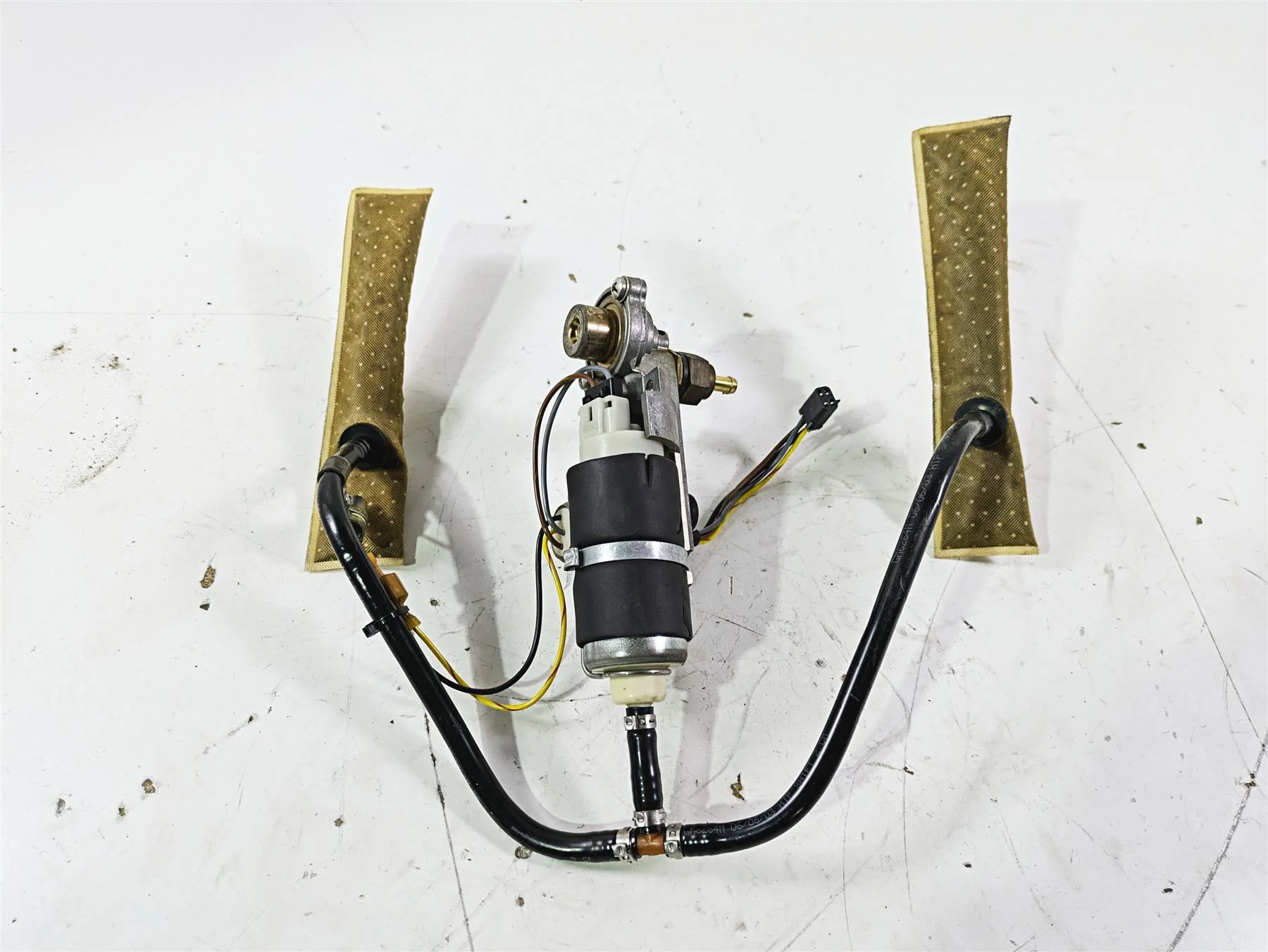 2004 Victory Kingpin Fuel Gas Petrol Pump - Tested 2520284 2520733 - Image 4