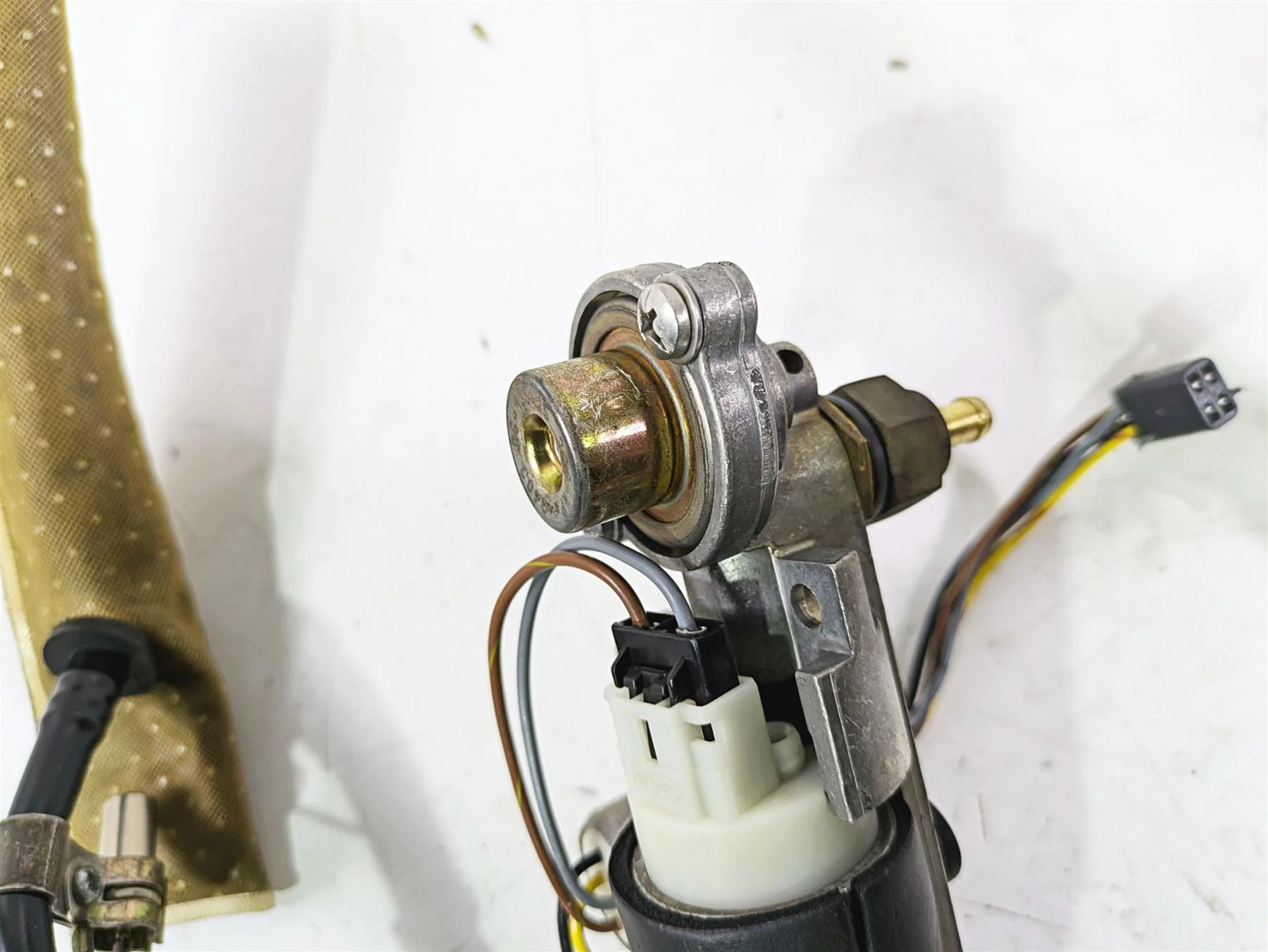 2004 Victory Kingpin Fuel Gas Petrol Pump - Tested 2520284 2520733 - Image 9
