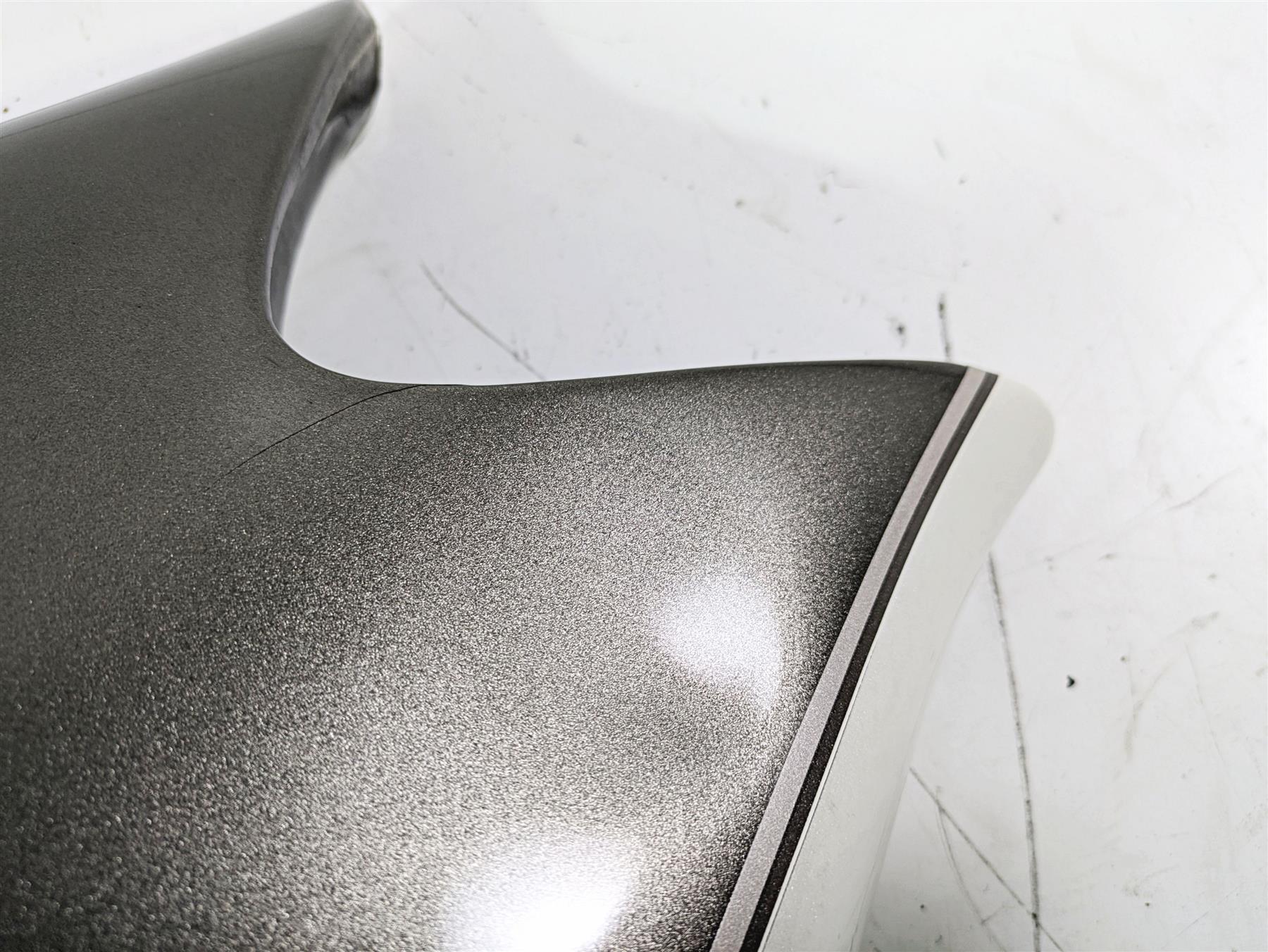 2004 Victory Kingpin Fuel Gas Petrol Tank Bronze Mist Pearl White - Dent 1014755 - Image 5