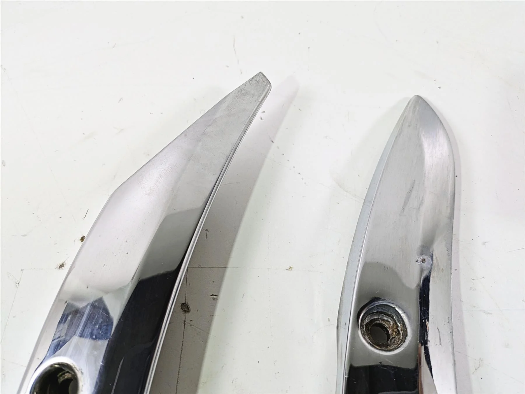 2004 Victory Kingpin Rear Fender Chrome Struts Braces Set - Read 5631319 5631320 - Image 7