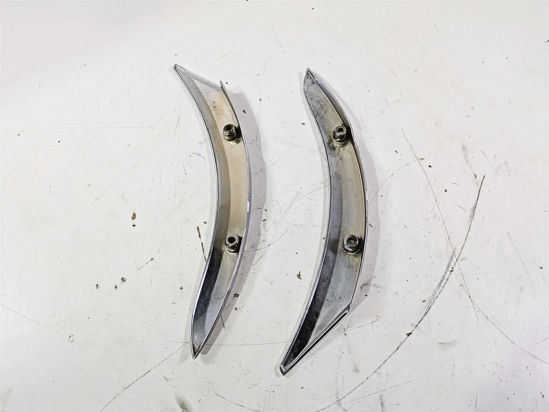2004 Victory Kingpin Rear Fender Chrome Struts Braces Set - Read 5631319 5631320 - Image 8