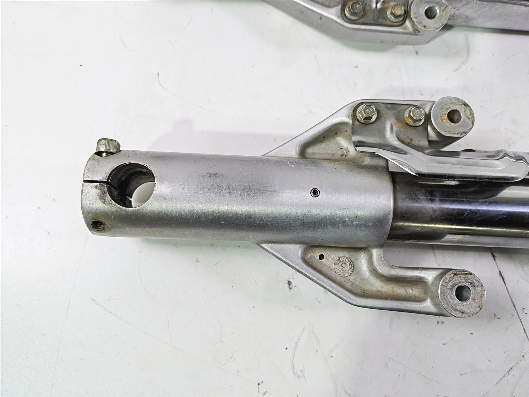2004 Victory Kingpin Straight Front Fork Leg Damper Set 2202682 2202683 - Image 3