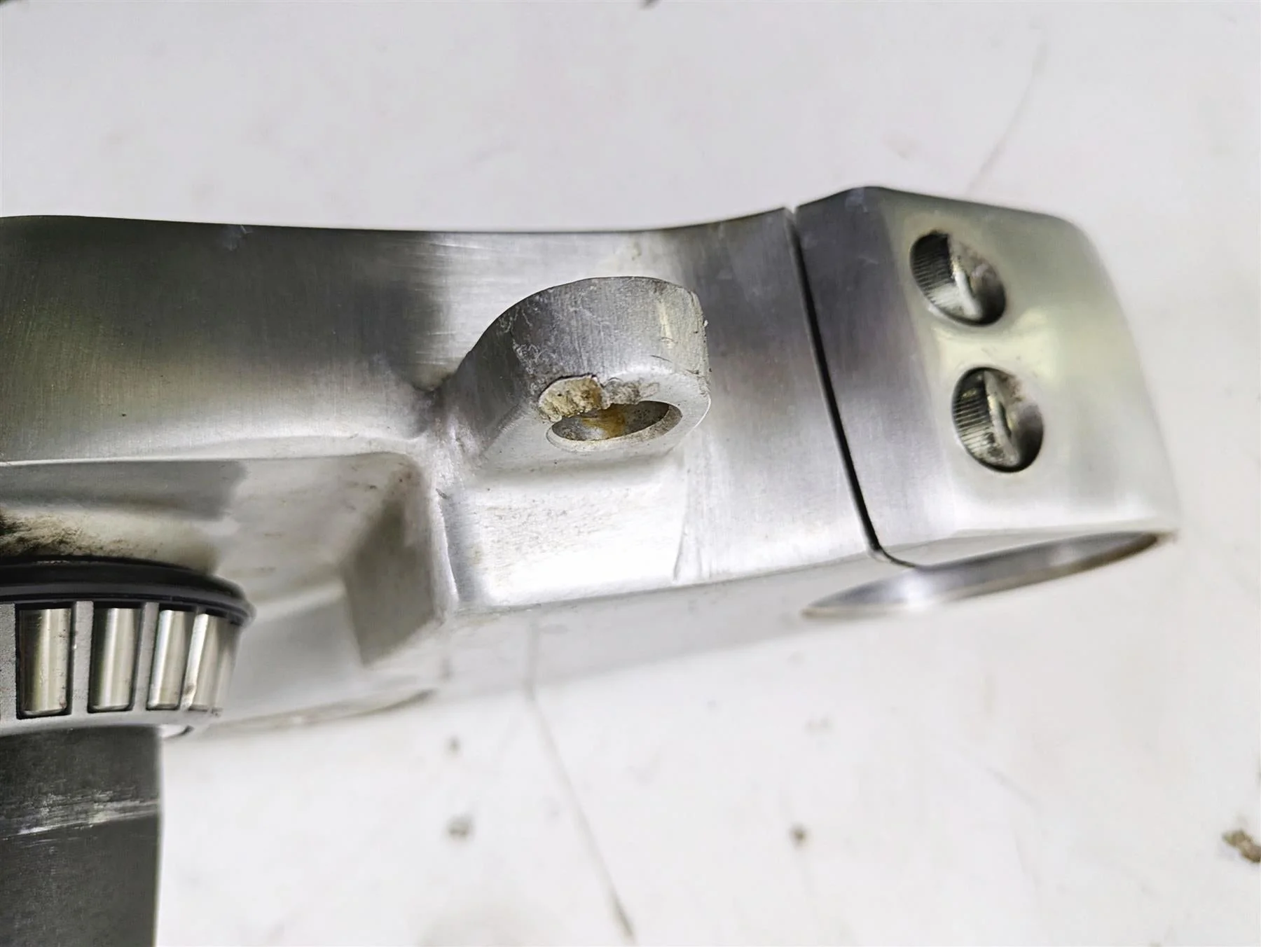 2004 Victory Kingpin Upper Lower Triple Tree Set 1821379 1823531 - Image 8