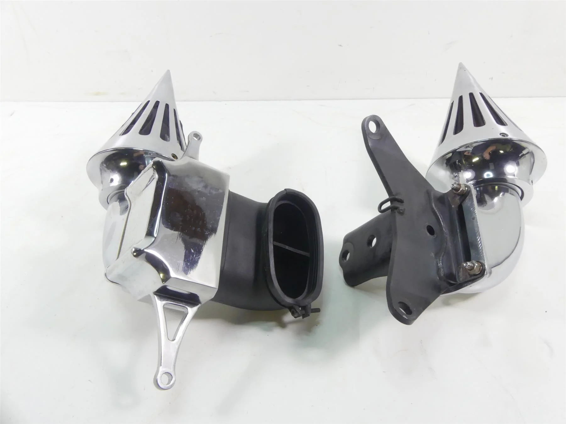 2004 Yamaha XV1700 Road Star Warrior Dual Spike Air Cleaner Breather Filter - Image 5
