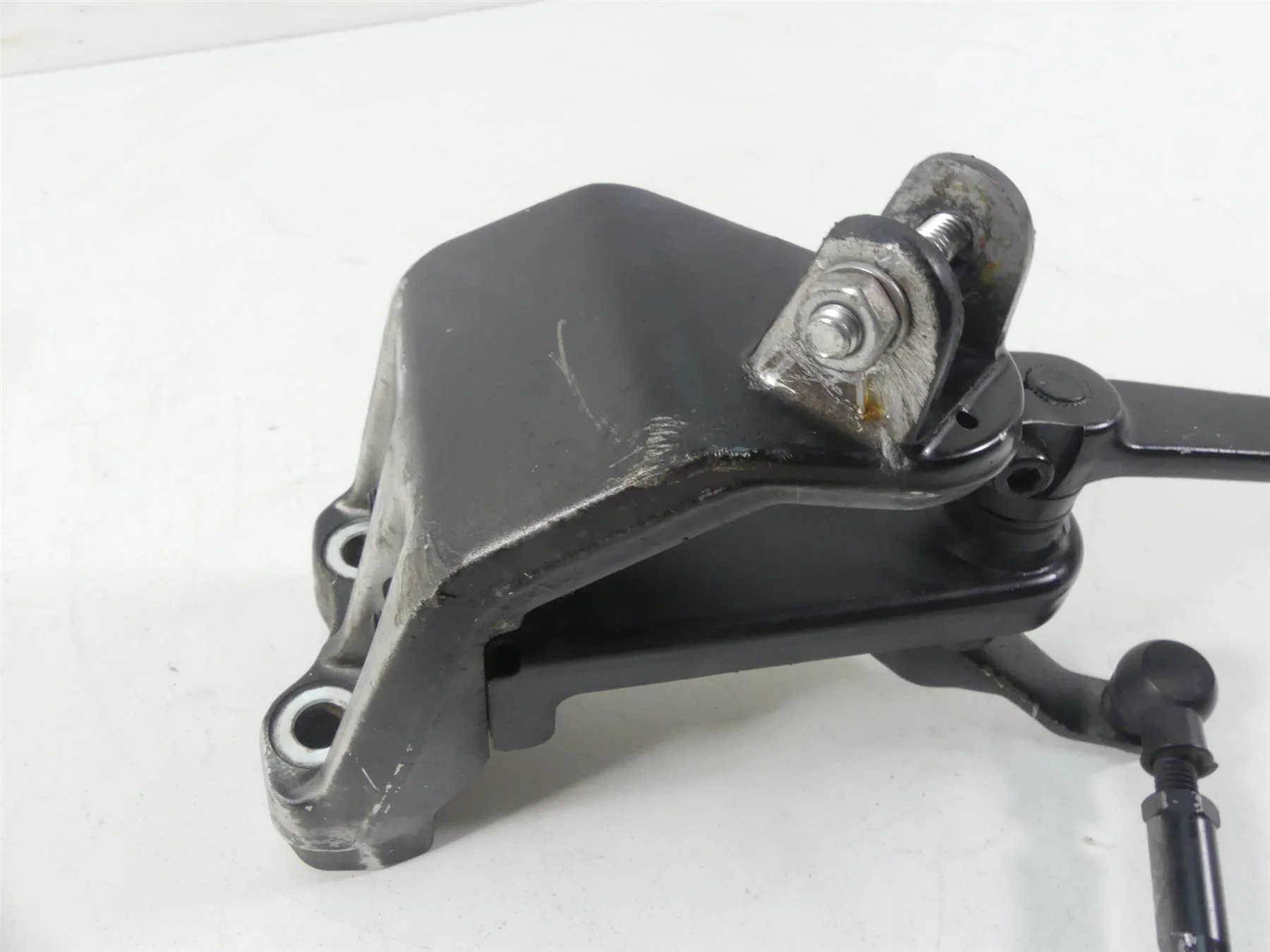 2004 Yamaha XV1700 Road Star Warrior Left Footpeg Mount & Shifter 5PX-18110-20 - Image 3