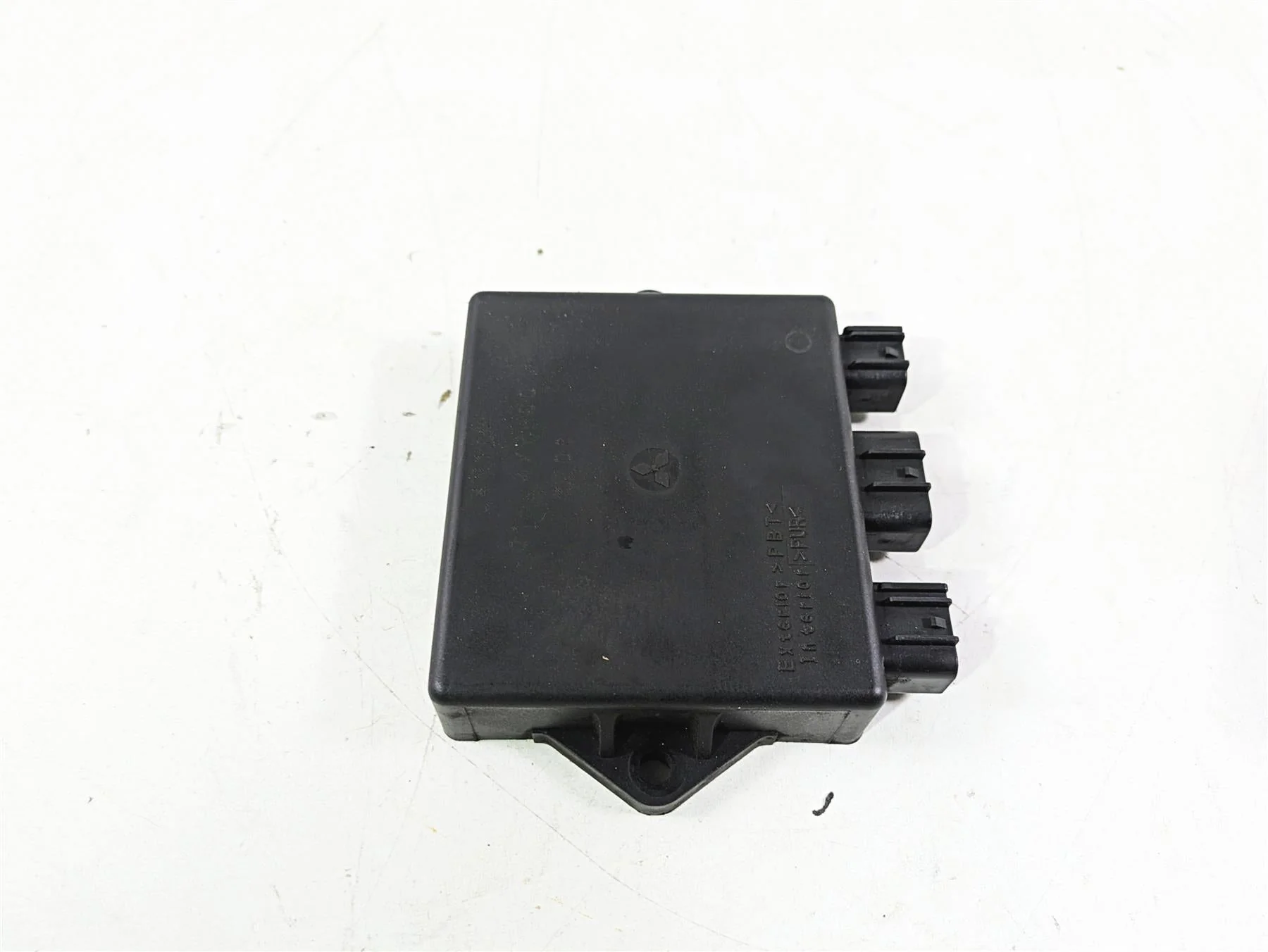 2004 Yamaha XVZ1300 Royal Star Cdi Ecu Ecm Engine Control Module 4XY-82305-00-00 - Image 2