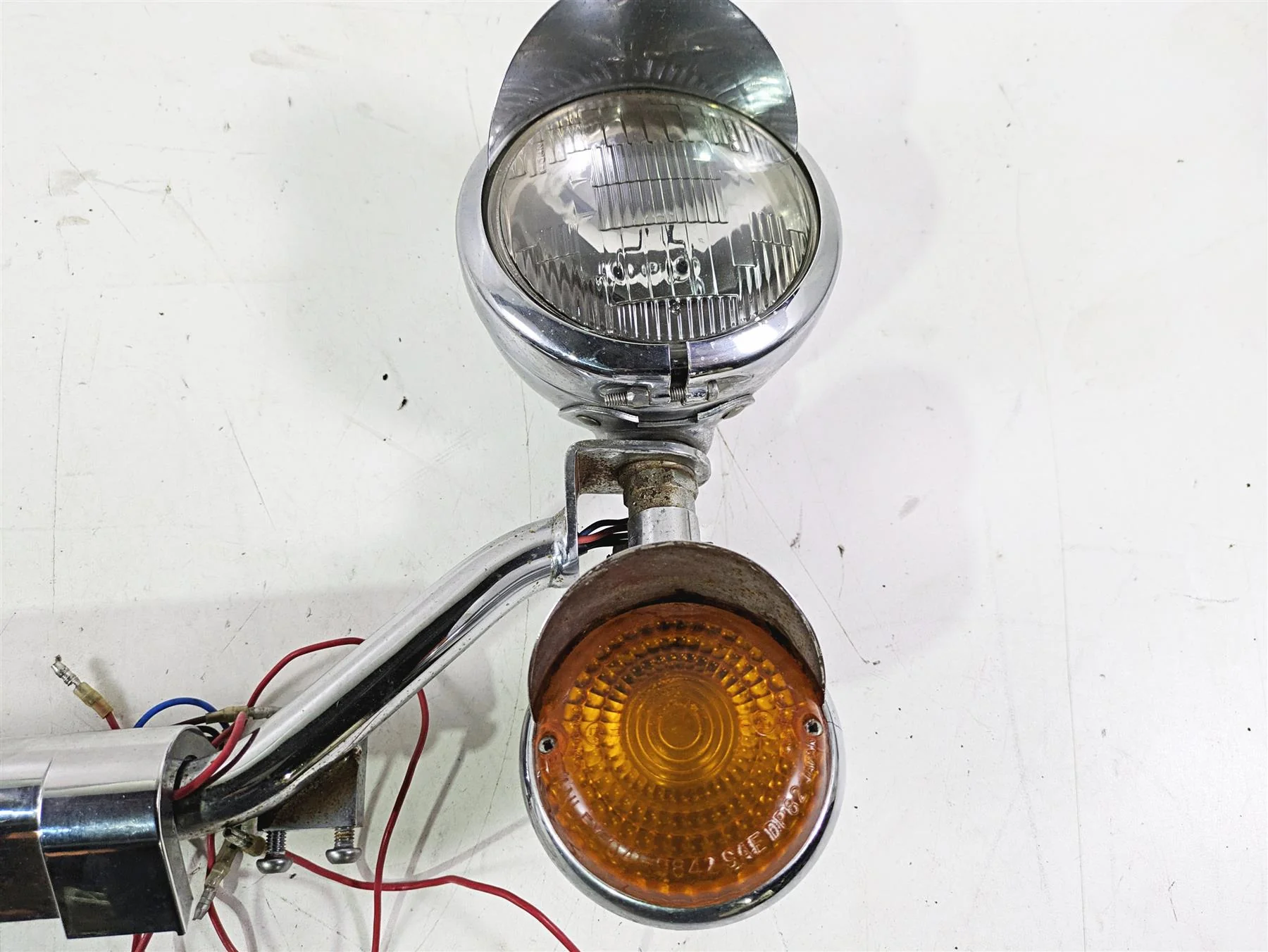 2004 Yamaha XVZ1300 Royal Star Front Blinker Turn Signal Spot Light Set - Image 3