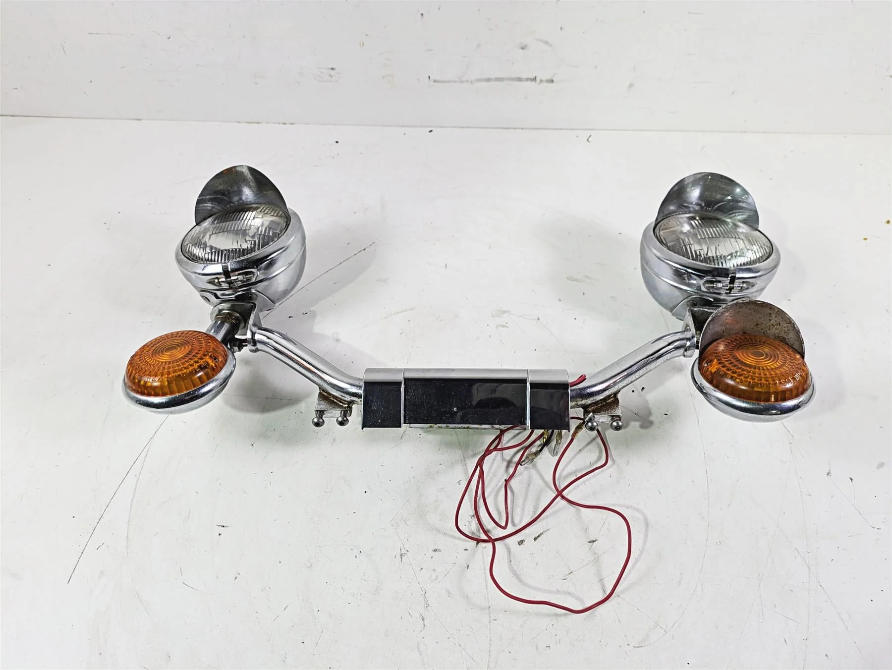 2004 Yamaha XVZ1300 Royal Star Front Blinker Turn Signal Spot Light Set - Image 9