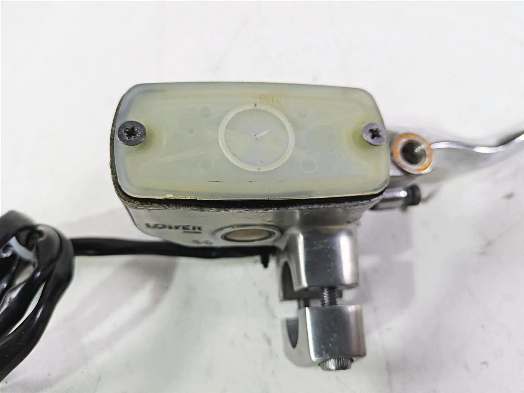2004 Yamaha XVZ1300 Royal Star Front Brake Master Cylinder 4XY-W2587-01-00 - Image 7