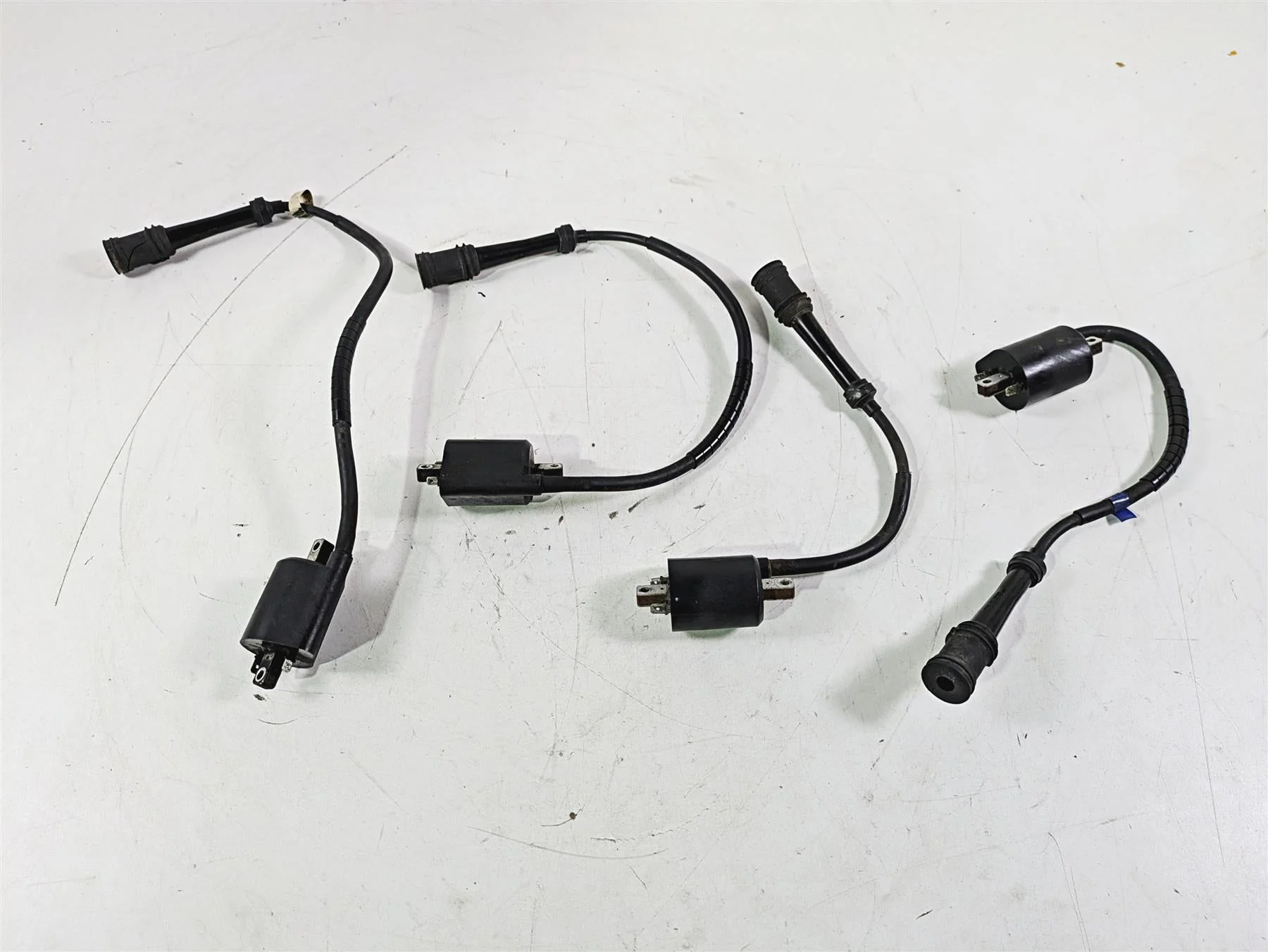 2004 Yamaha XVZ1300 Royal Star Ignition Coil Wire Plug Set 4XY-82310-10-00 - Image 11