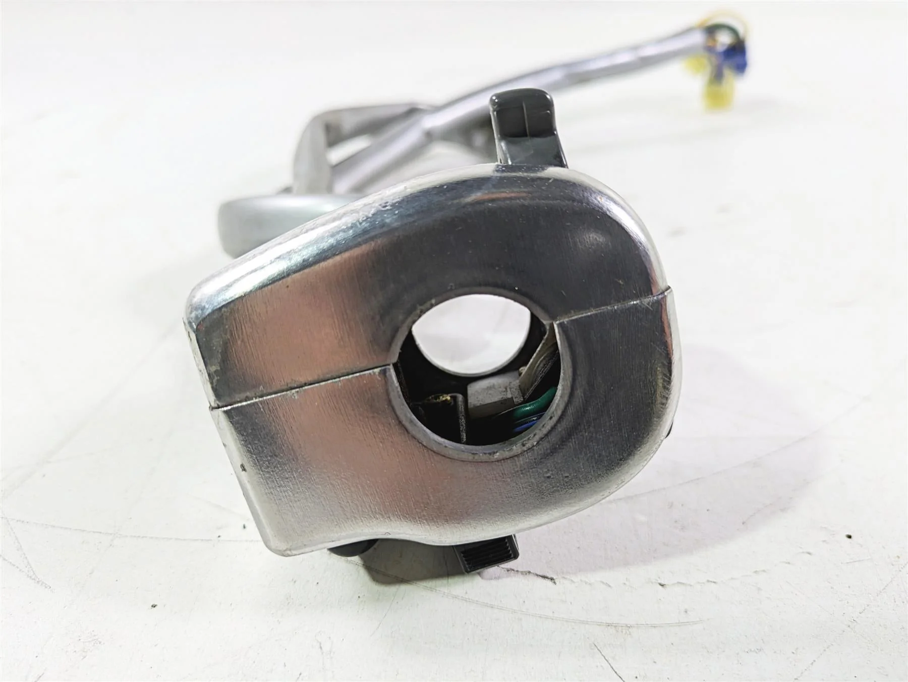 2004 Yamaha XVZ1300 Royal Star Left Hand Control Switch 4XY-83972-00-00 - Image 11