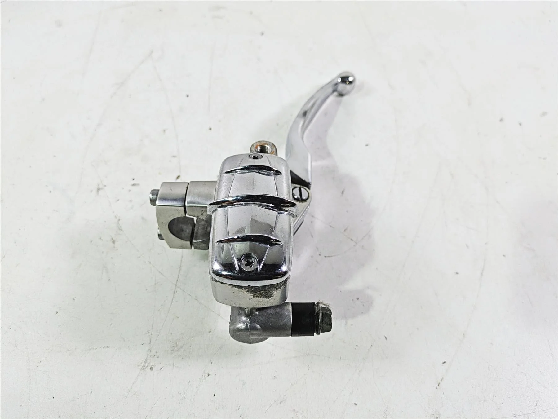 2004 Yamaha XVZ1300 Royal Star Nissin Clutch Master Cylinder 5/8 4NK-W2645-00-00 - Image 2