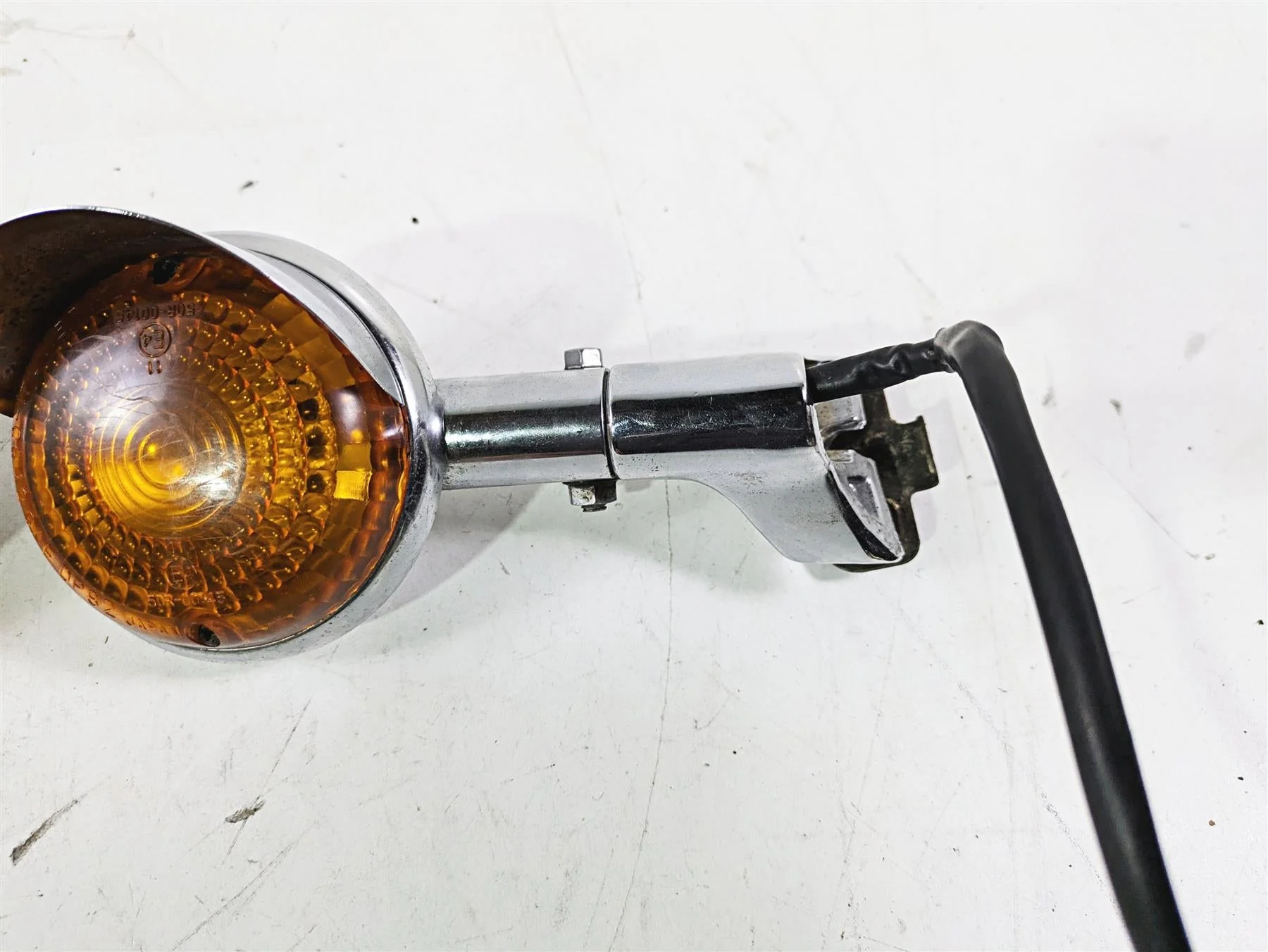 2004 Yamaha XVZ1300 Royal Star Rear Blinker Turn Signals & Mounts 42X-83330-K1-00 - Image 6