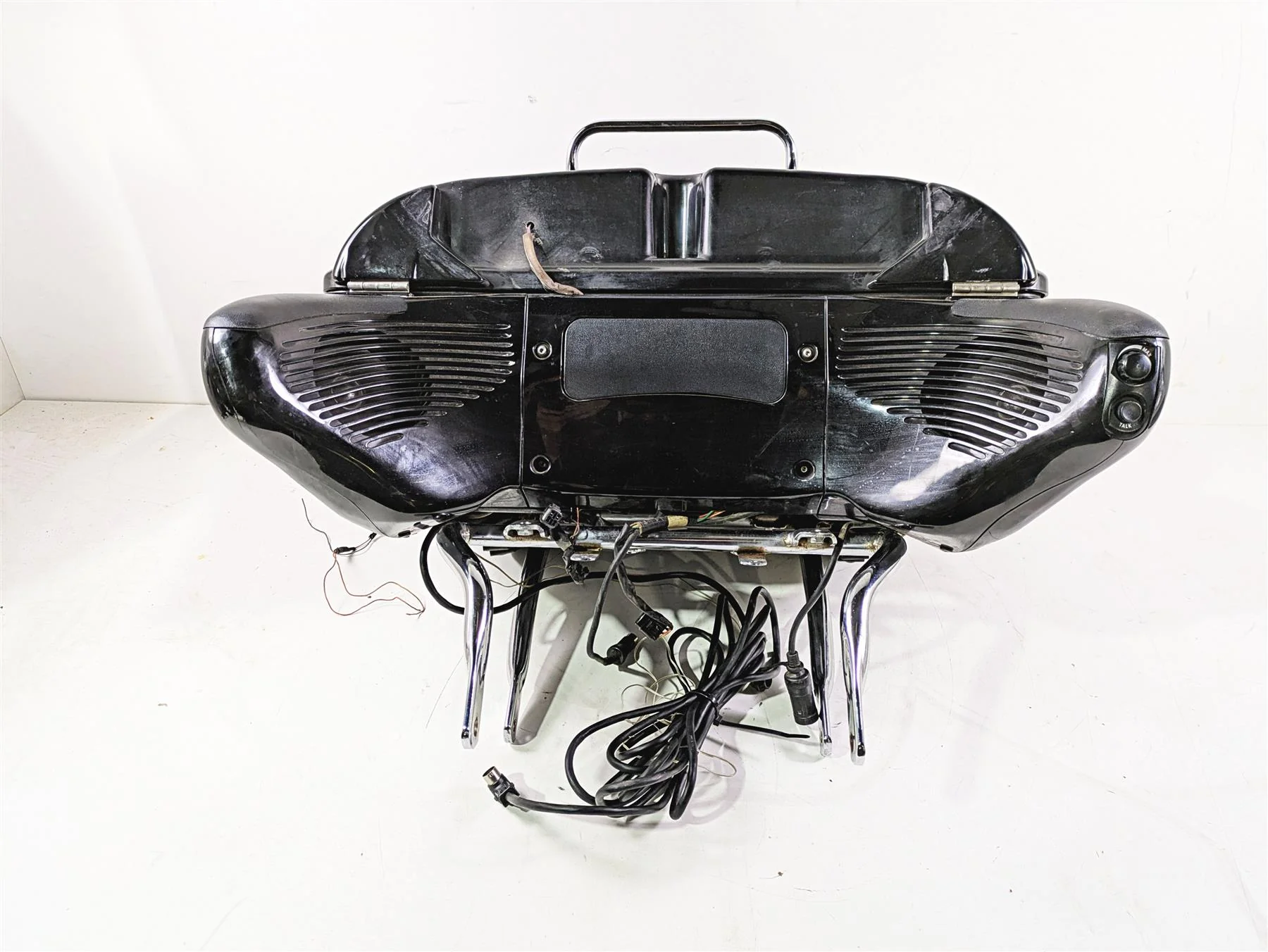 2004 Yamaha XVZ1300 Royal Star Rear Trunk Top Case & Mounts 4XY-W2846-00-P0 - Image 2