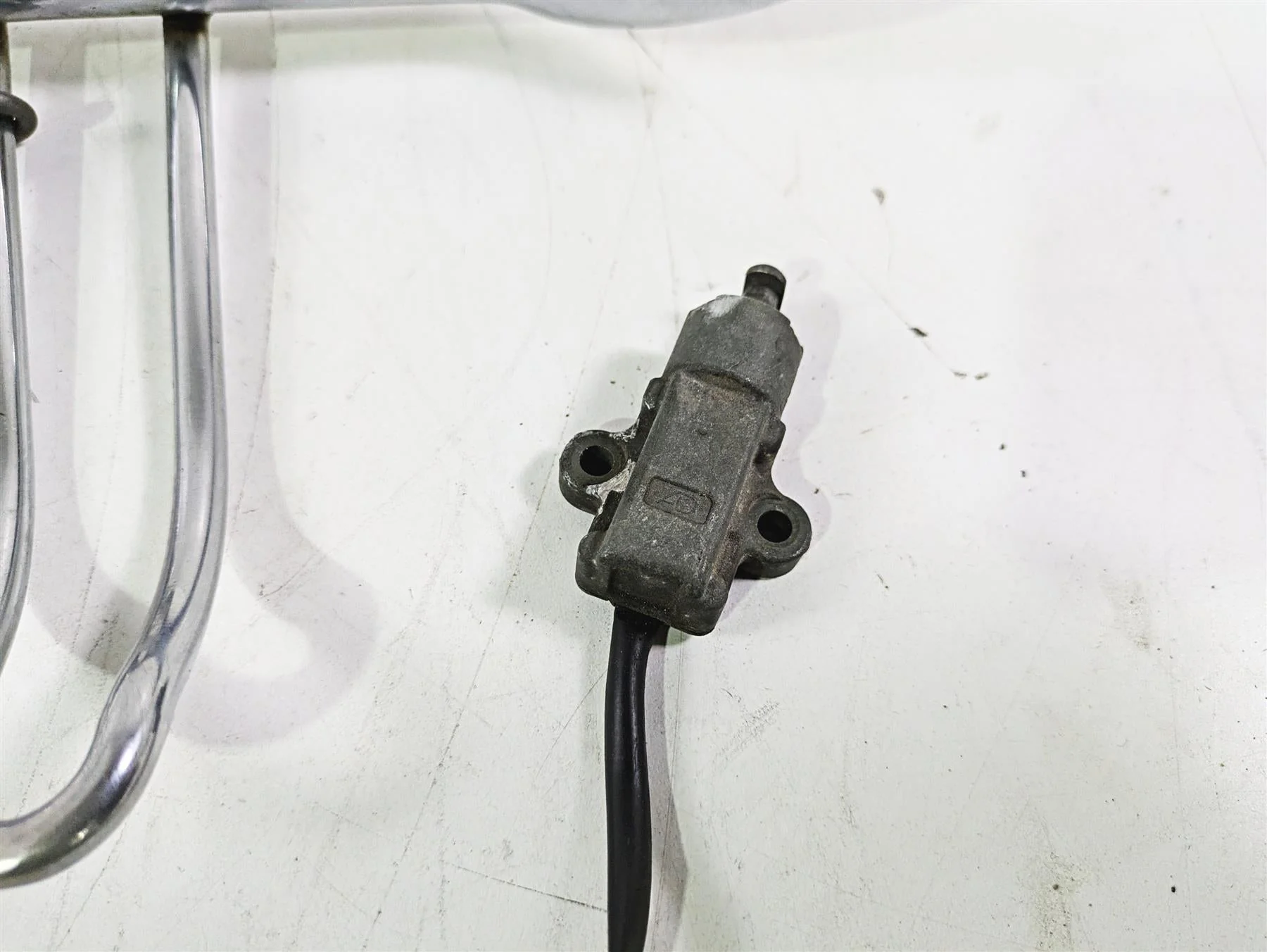 2004 Yamaha XVZ1300 Royal Star Side Kickstand & Safety Switch 4XY-27311-00-00 - Image 5