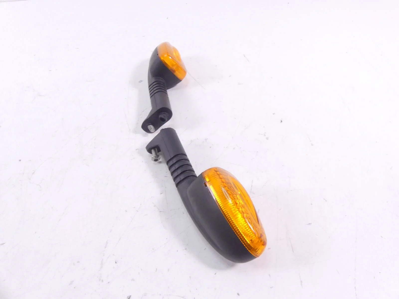 2005 BMW R1200GS K25 Front Blinker Turn Signal Indicator Set 63137667771 - Image 4