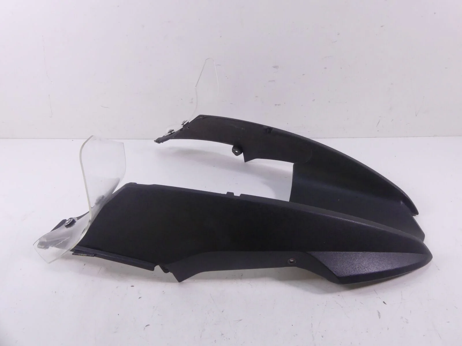 2005 BMW R1200GS K25 Upper Front Wheel Fender Nose Cover Fairing Cowl 4661766767 - Image 3