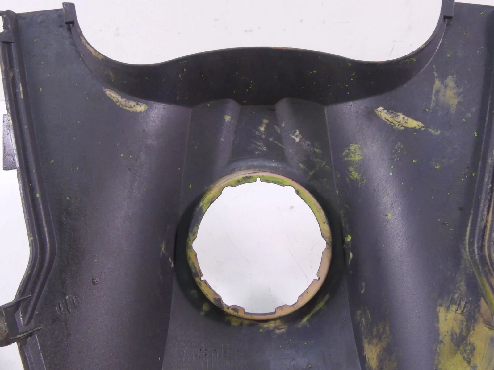 2005 BMW R1200GS K25 Upper Fuel Gas Petrol Tank Cover Fairing - Read 46637667698 - Image 12