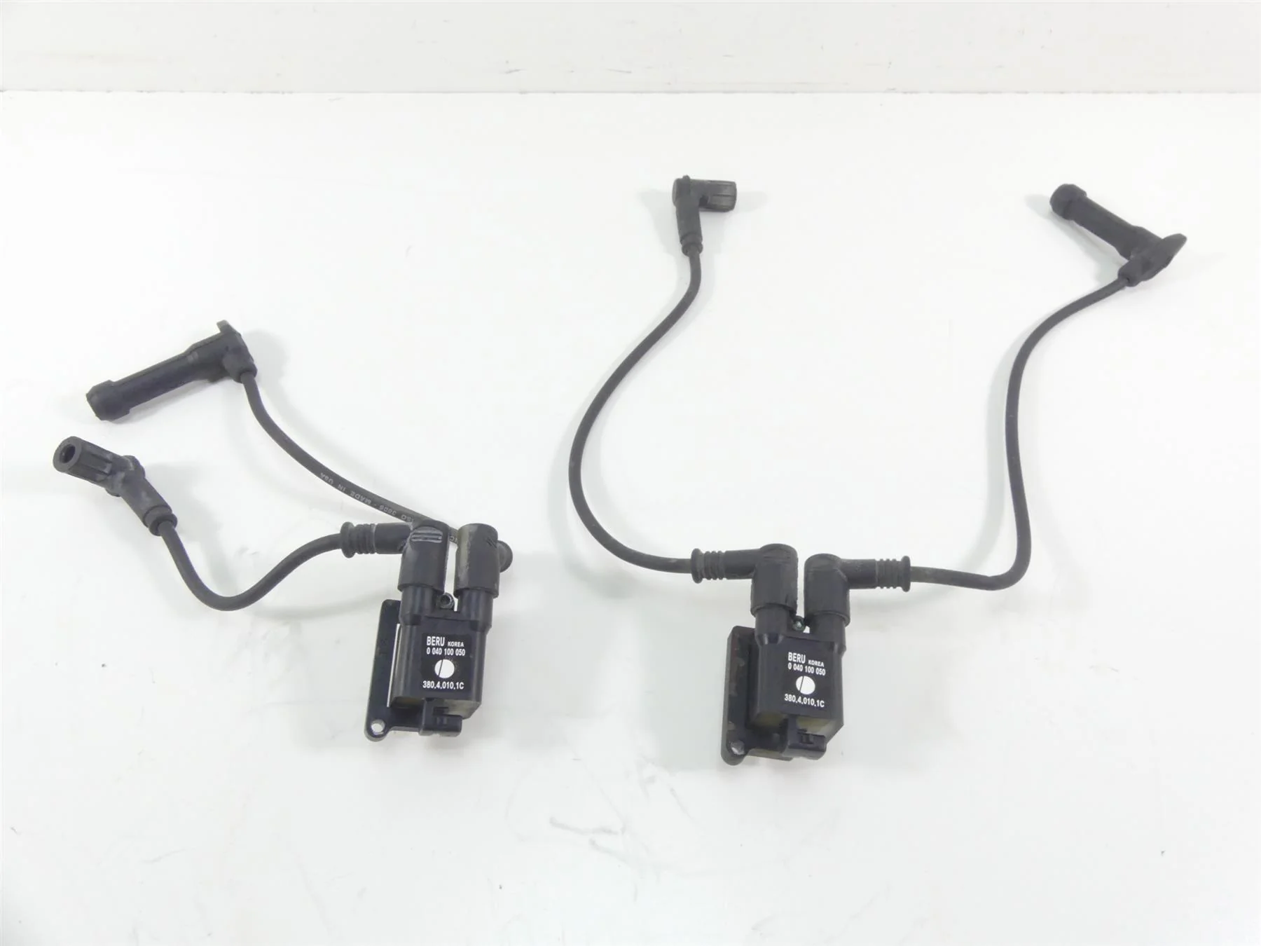 2005 Ducati Multistrada 1000S Beru Ignition Coil Coils Plug Wires 38040101C