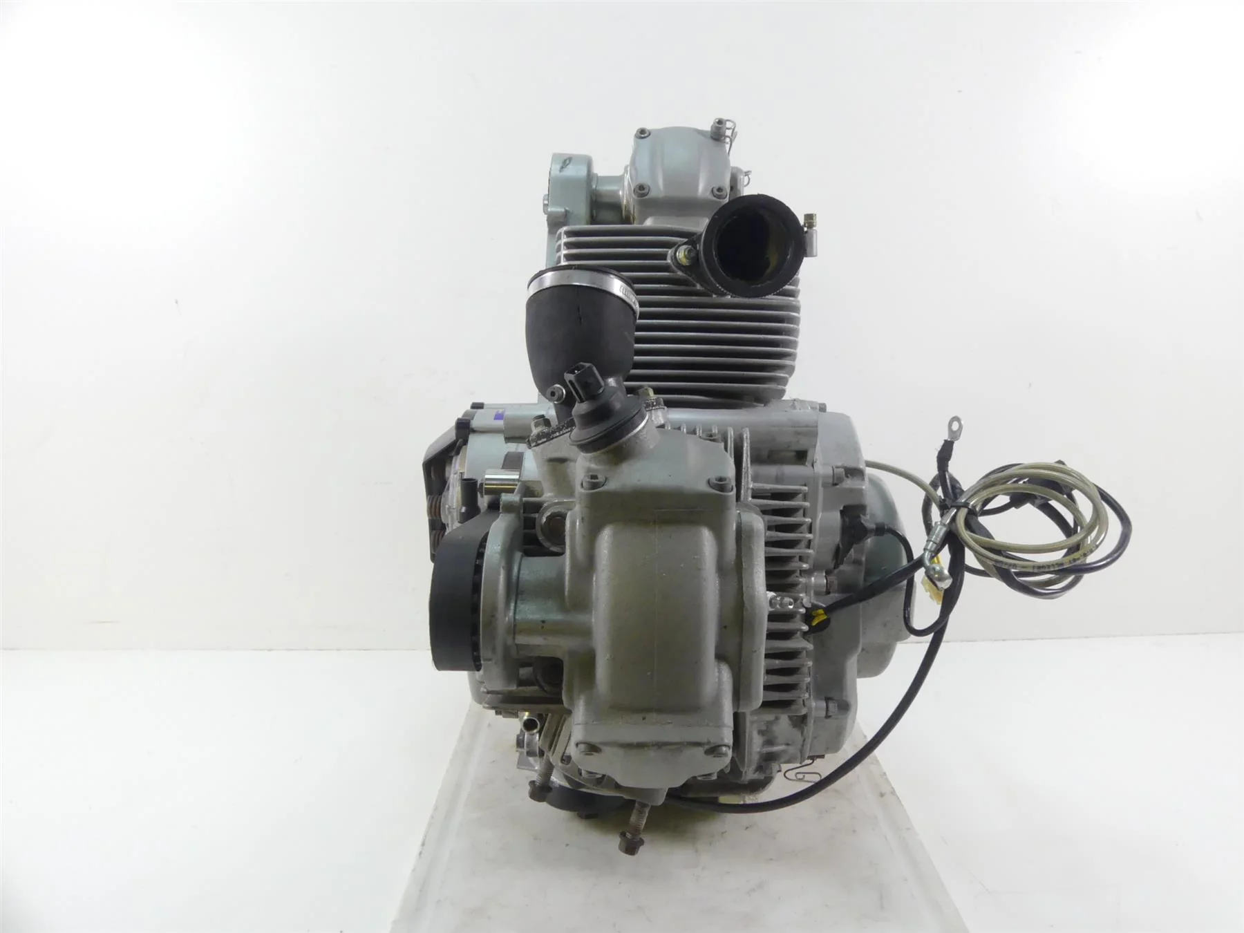 2005 Ducati Multistrada 1000S Running Engine Motor 4K only -Video 22520811A - Image 4