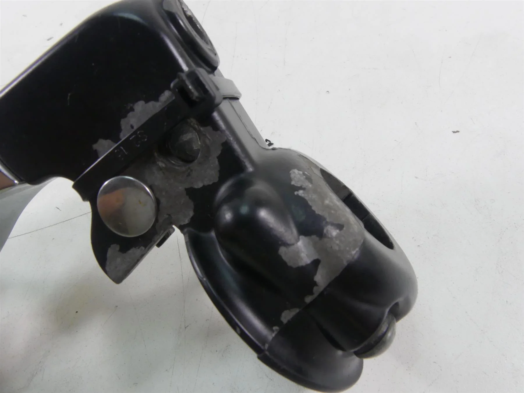 2005 Harley FXDWGI Dyna Wide Glide Clutch Perch & Kuryakyn Zombie Lever 38608-96 - Image 9