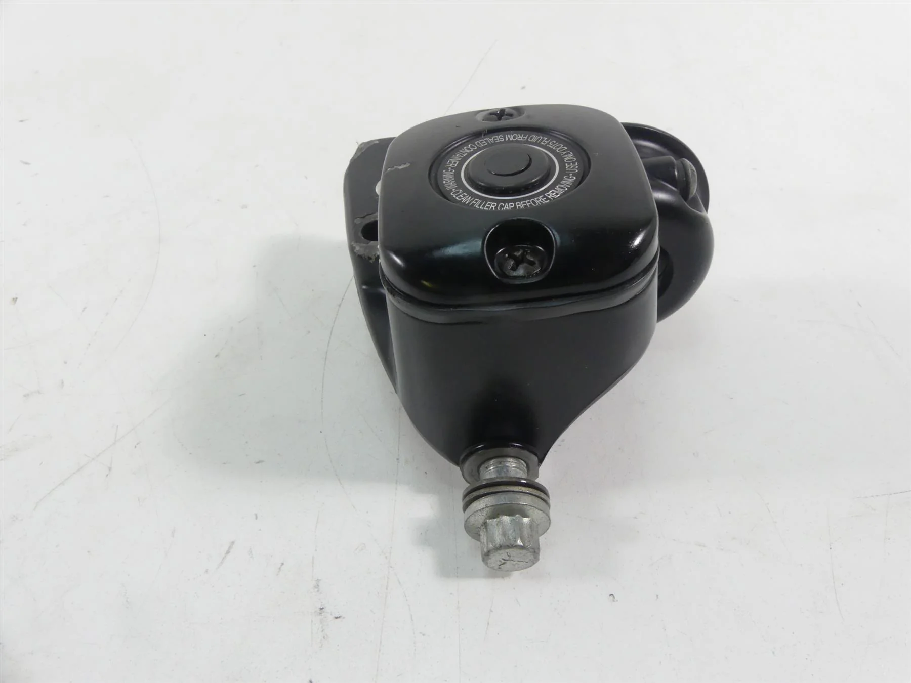 2005 Harley FXDWGI Dyna Wide Glide Front Brake Master Cylinder 9/16" 45019-96F - Image 2