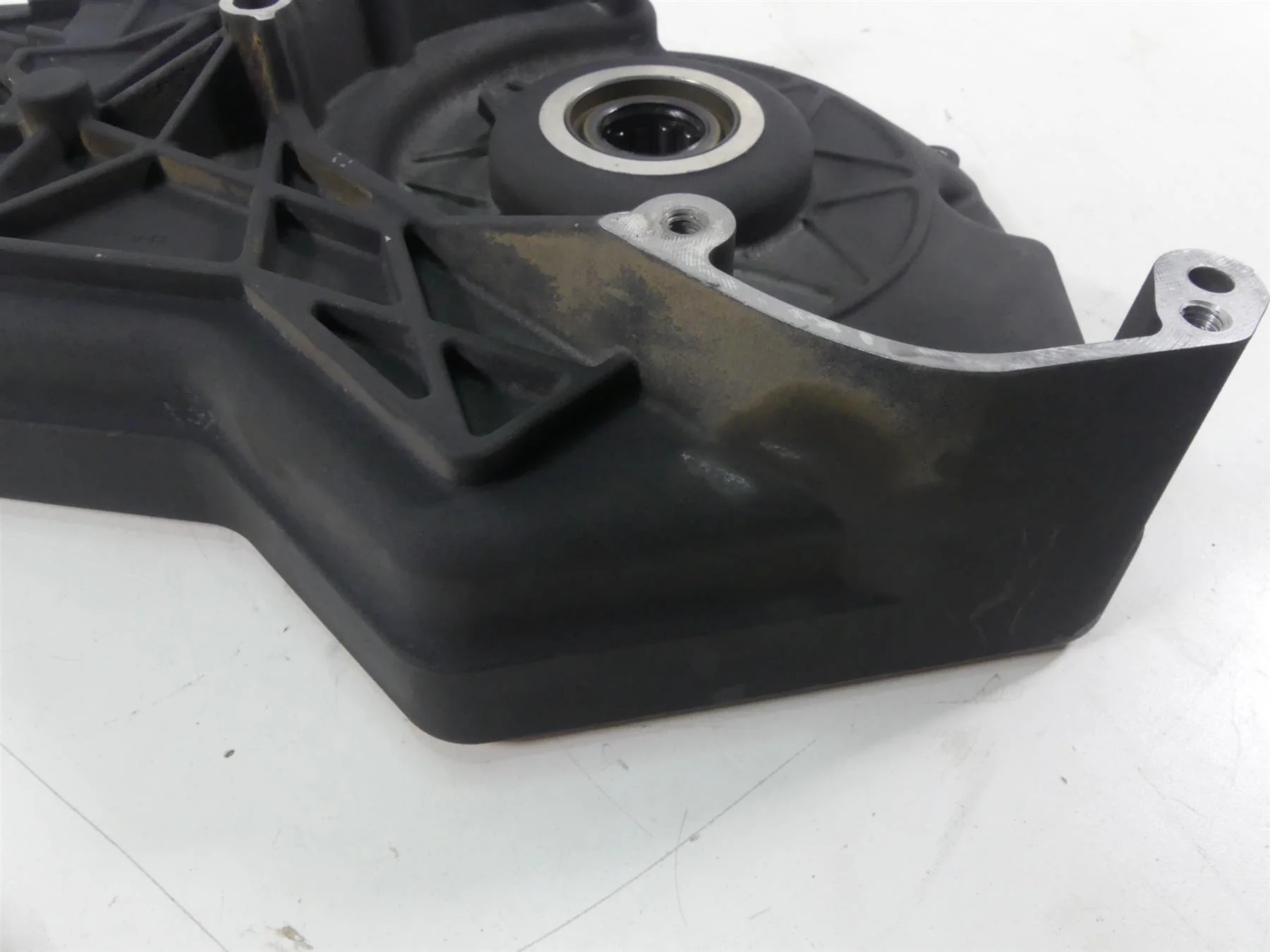 2005 Harley FXDWGI Dyna Wide Glide Inner Primary Drive Clutch Cover 60681-01 - Image 8