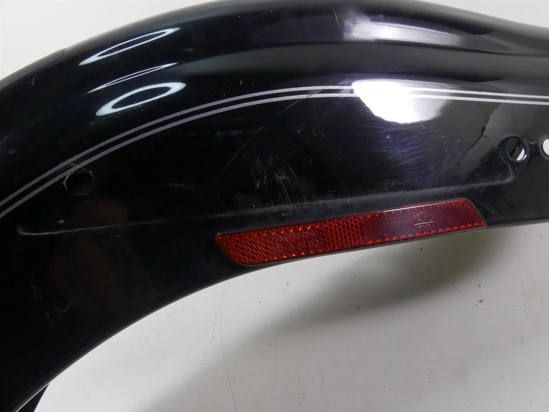 2005 Harley FXDWGI Dyna Wide Glide Rear Fender Tire Hugger Mud Guard 59918-02 - Image 8