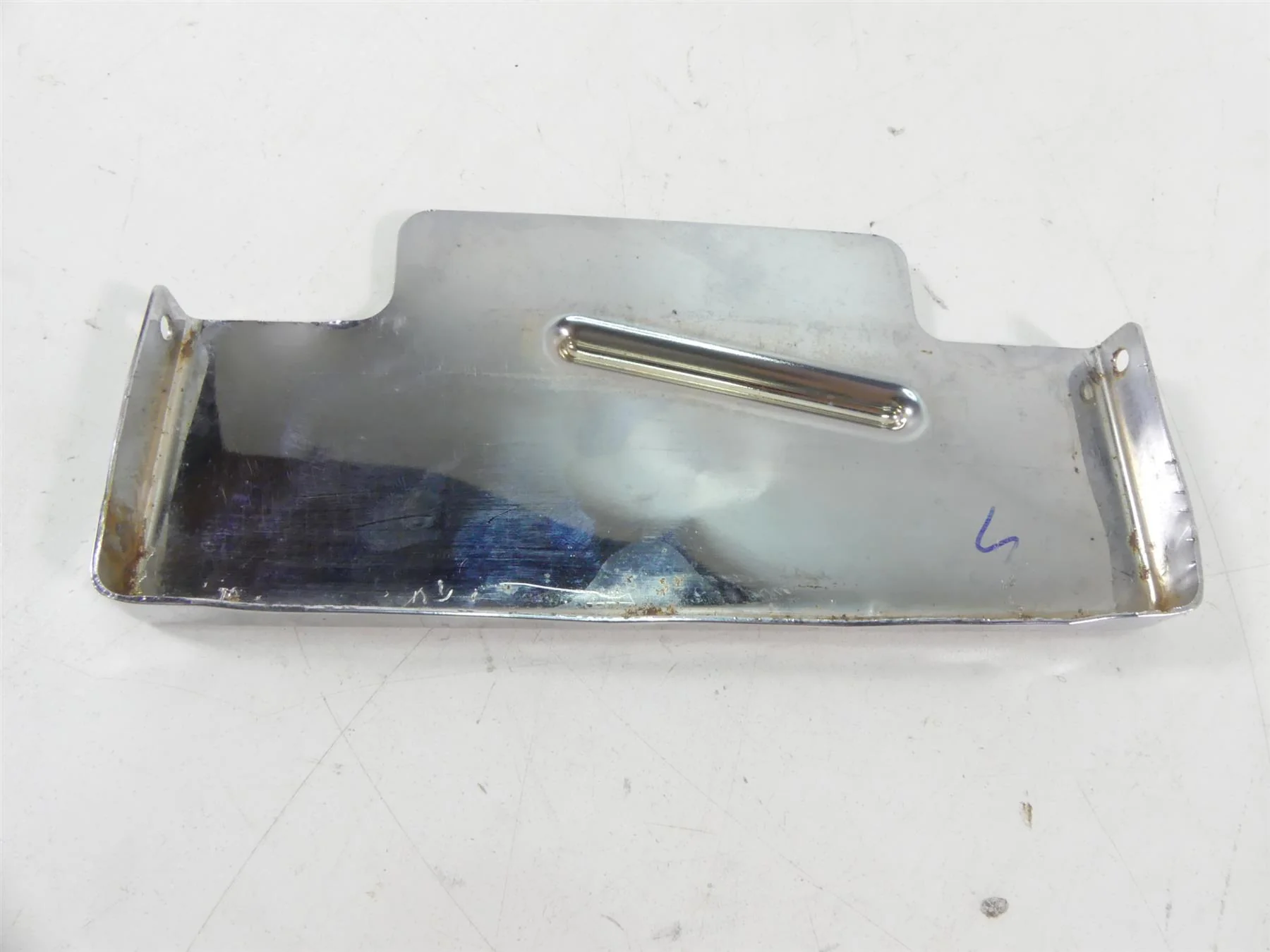 2005 Harley FXDWGI Dyna Wide Glide Right Battery Tray & Chrome Cover 66375-97 - Image 8